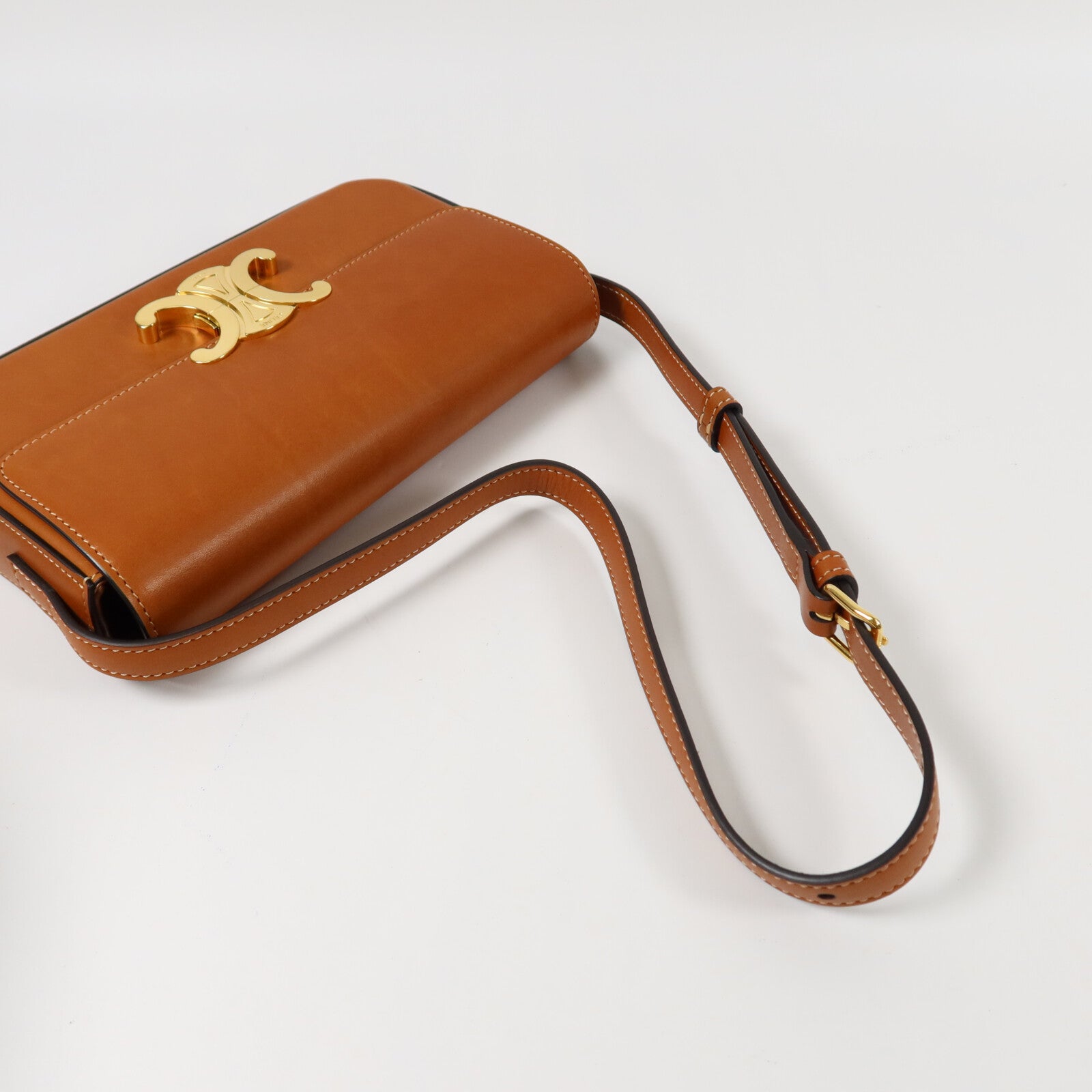 CELINE 牛皮皮革Caude肩背袋