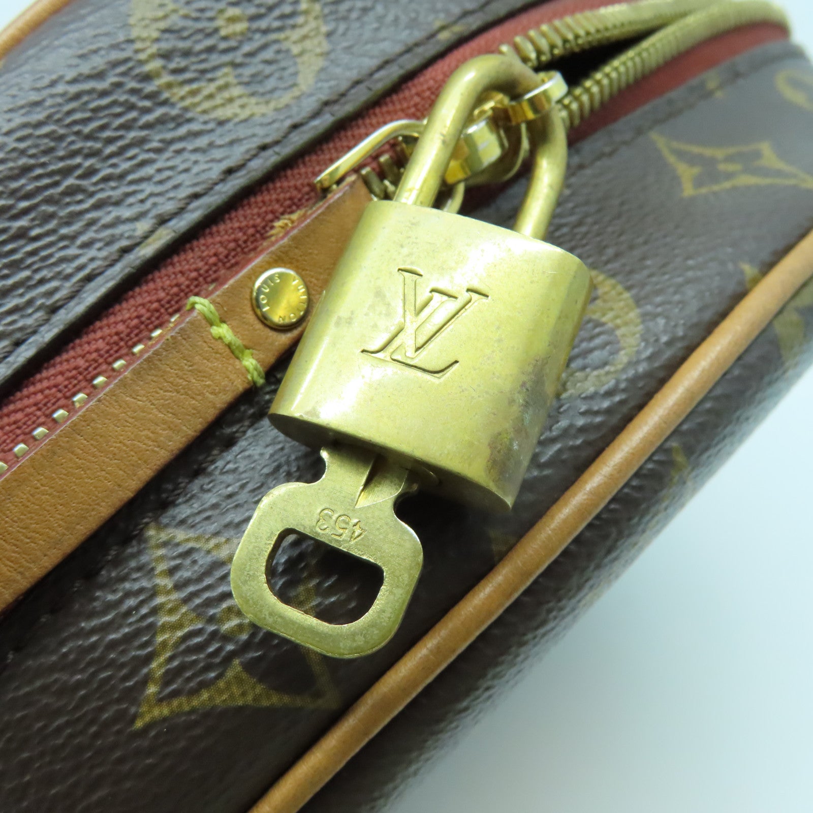 LOUIS VUITTON **【清倉大減價】Monogram Boite Chapeau Souple MM金扣手挽肩背兩用袋啡色