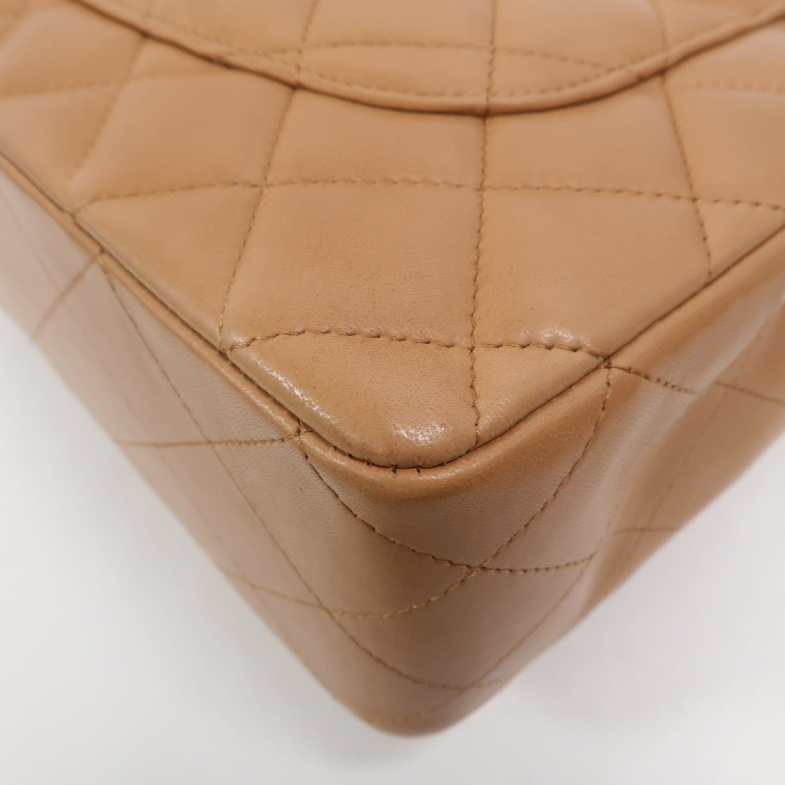 CHANEL 羊皮皮革Classic Jumbo鏈帶肩背袋