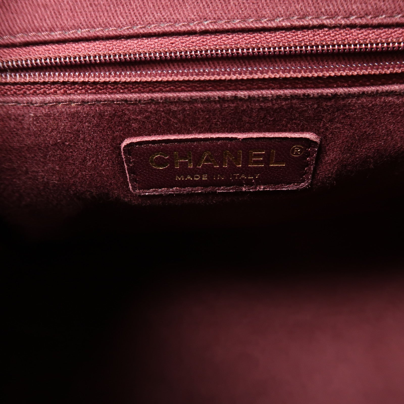 CHANEL 牛皮皮革Backpack金扣背包