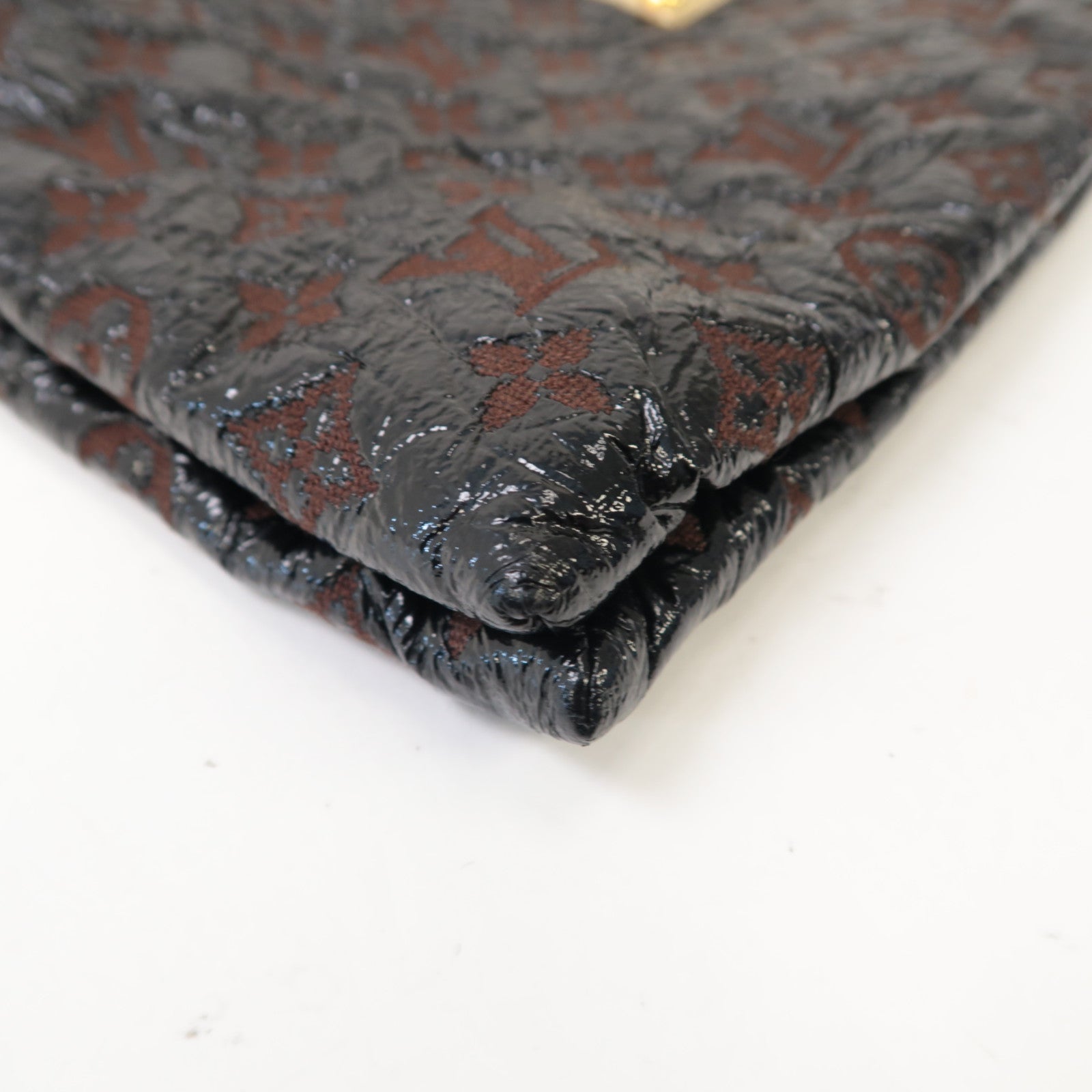 LOUIS VUITTON Monogram Envinil Squishy金扣肩背袋棕色/黑色