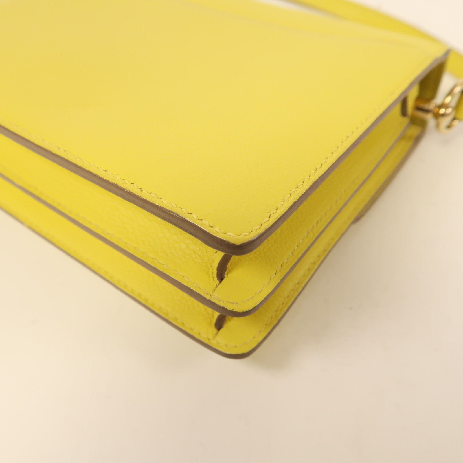 HERMES Evercolor皮革Roulis Mini金扣肩背袋Lime