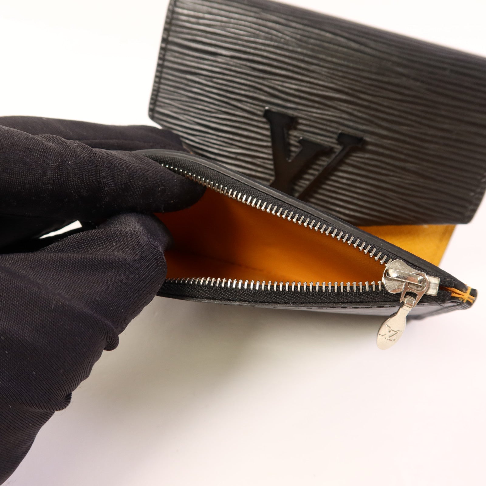 LOUIS VUITTON Epi Grenelle Compact Trifold Wallet銀扣錢包