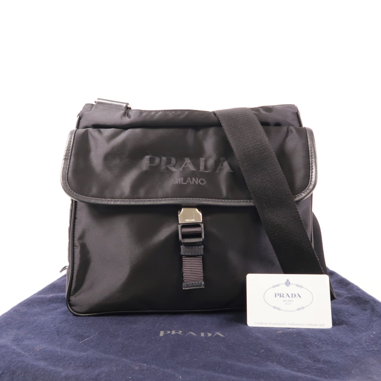 PRADA 尼龍Shoulder Bag銀扣肩背袋