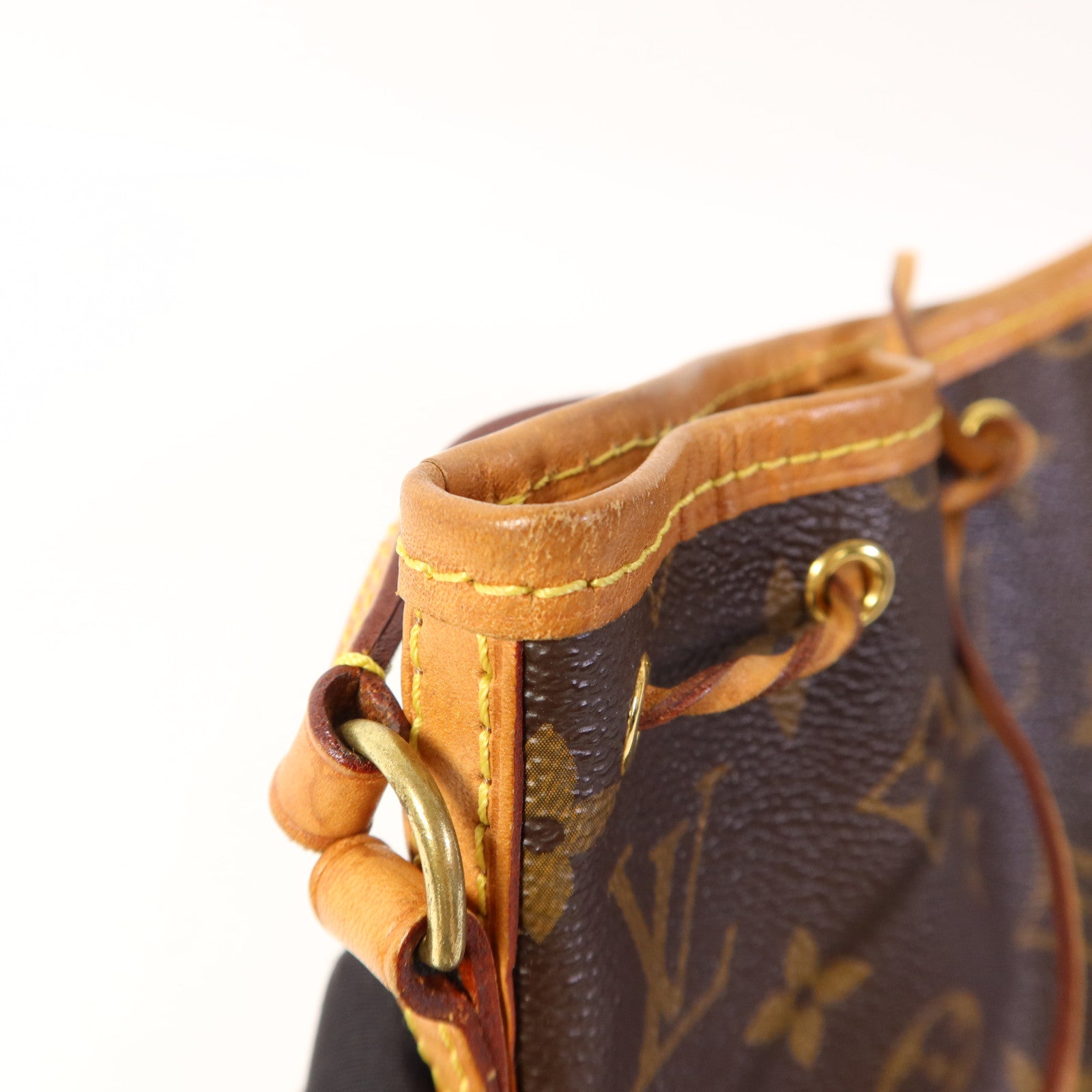 LOUIS VUITTON Monogram Nano Noe金扣肩背袋