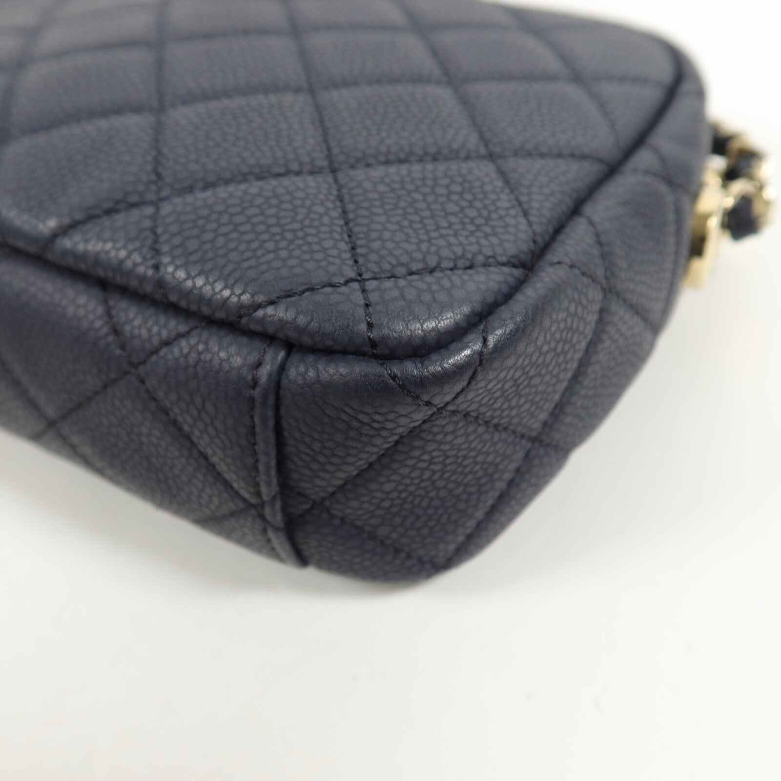 CHANEL 牛皮皮革Camera Bag鏈帶肩背袋