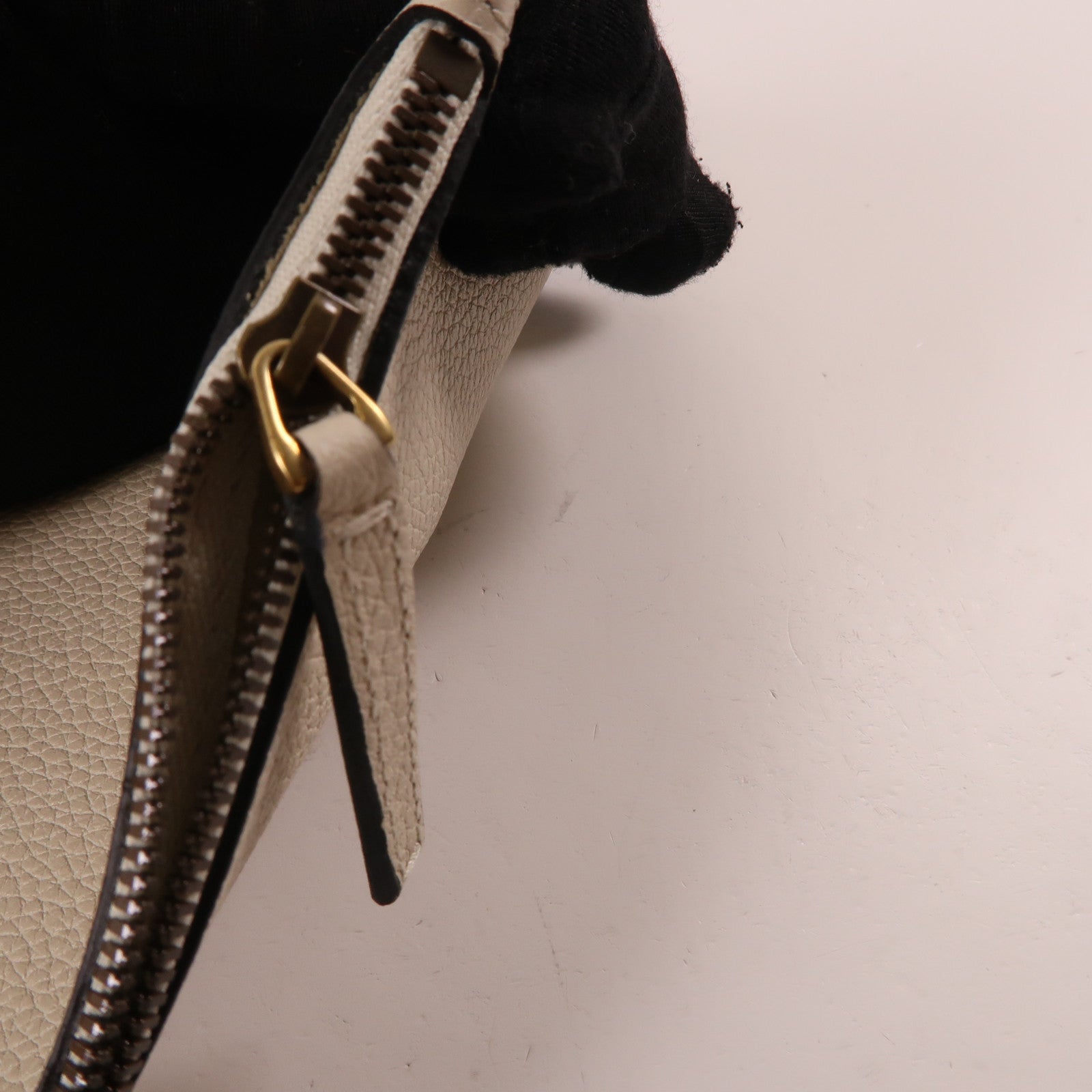 GUCCI 牛皮皮革GG Drawstring Backpack背包杏色