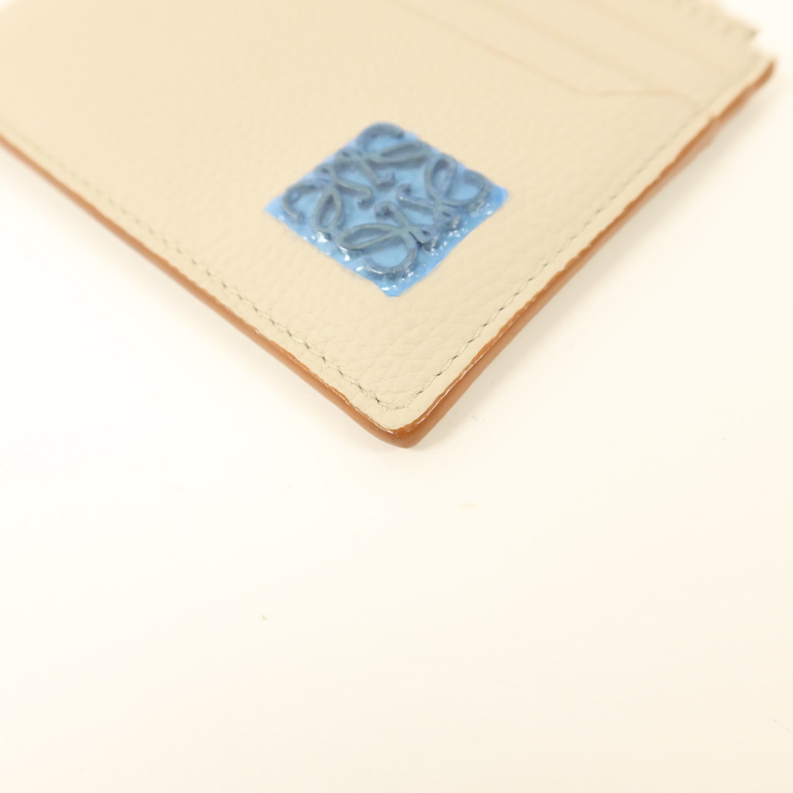 LOEWE 牛皮皮革Anagram Card Holder銀扣卡片套