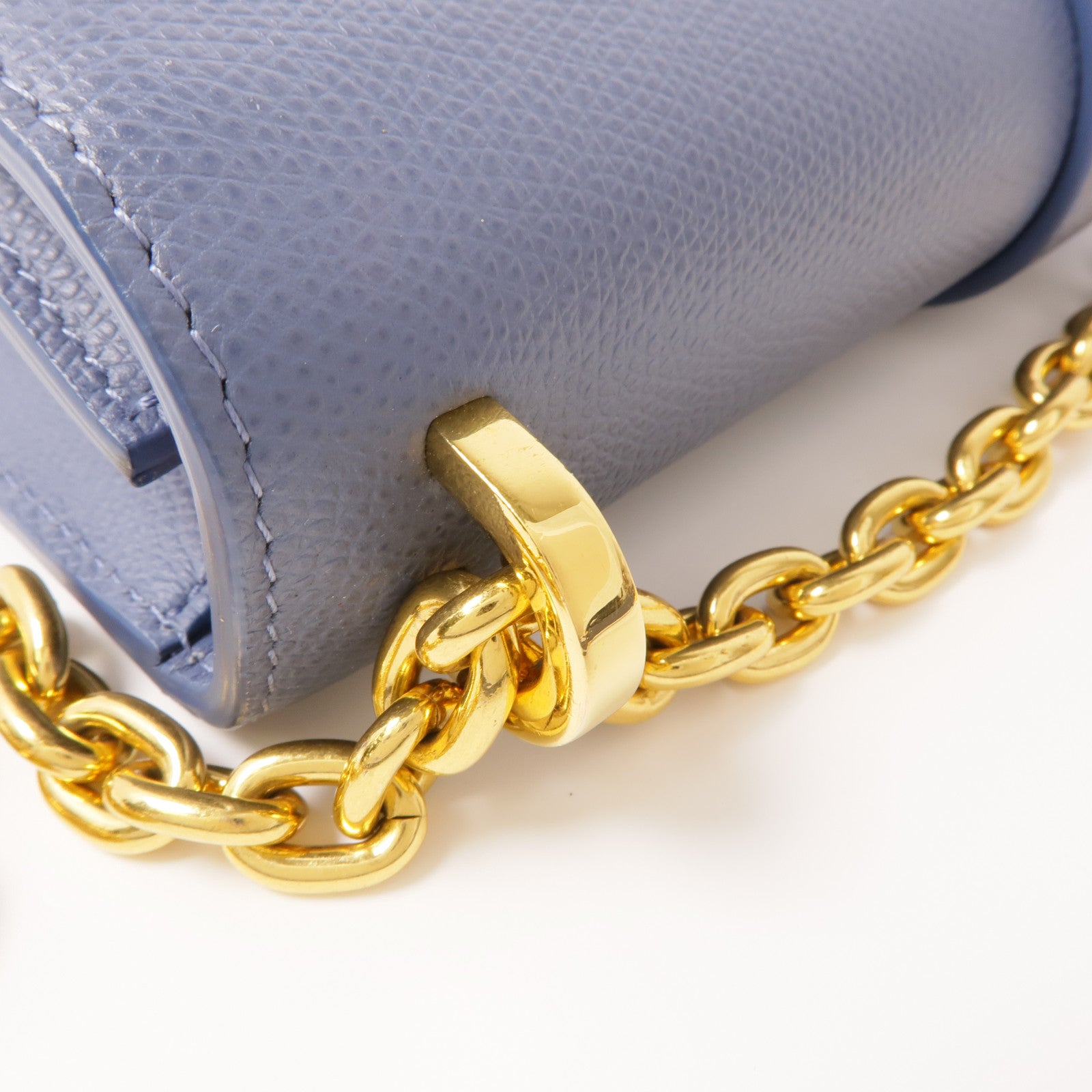 Dior 牛皮皮革Montaigne 30金扣肩背袋　