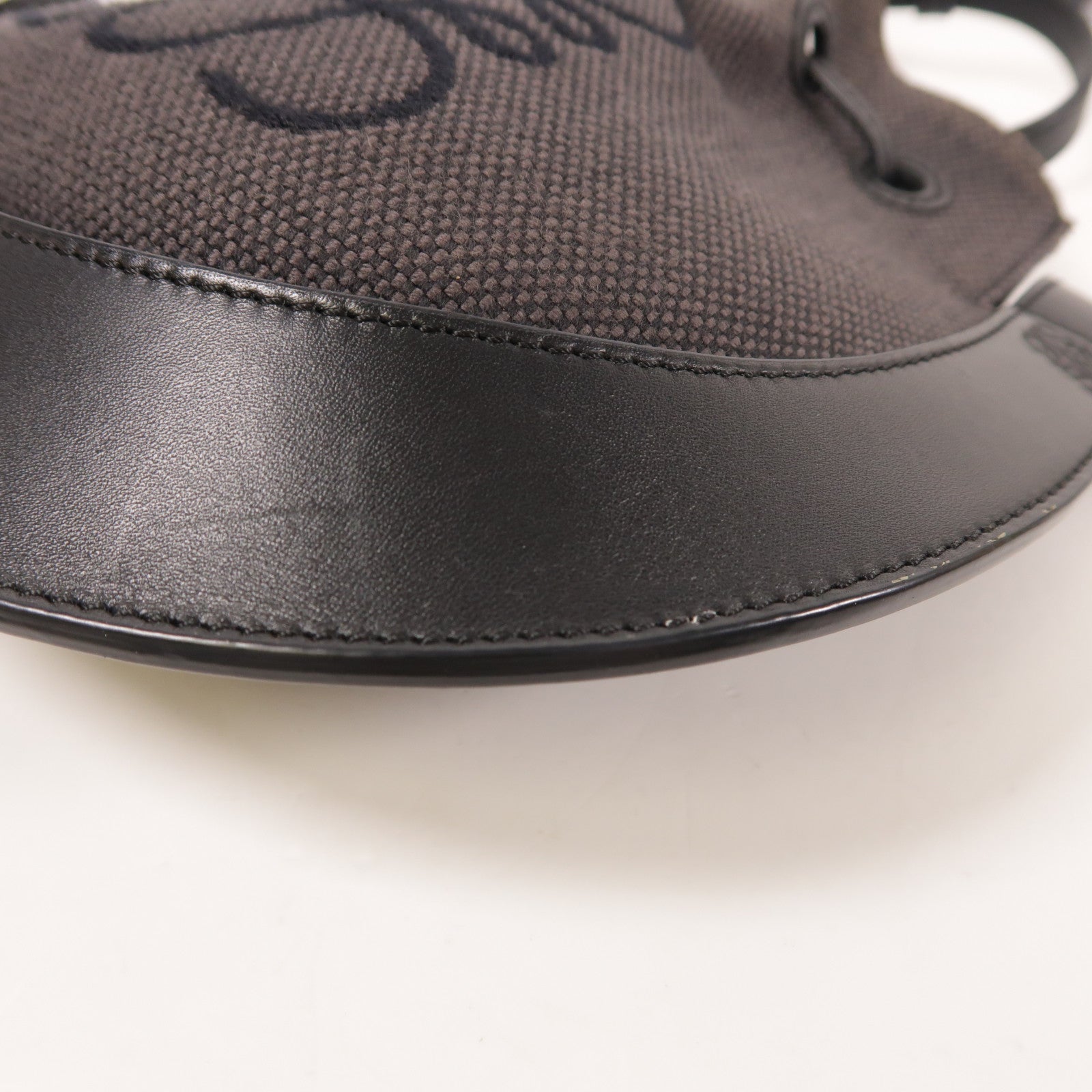 LOEWE 帆布Shoulder Bag金扣肩背袋