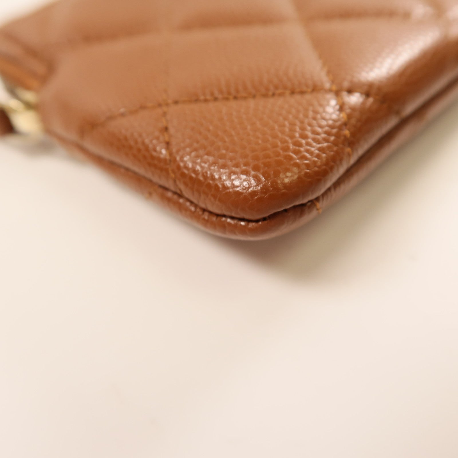 CHANEL 牛皮皮革C19 Wallet金扣錢包啡色
