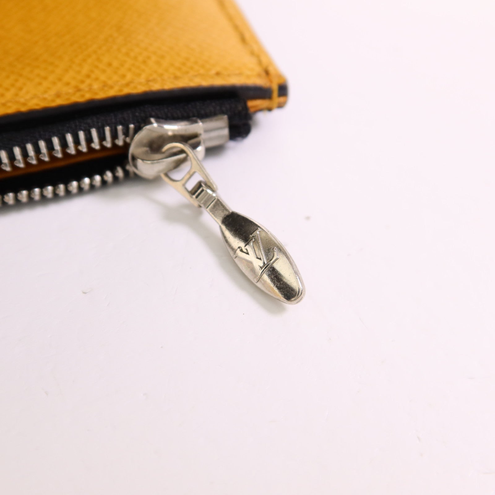 LOUIS VUITTON Epi Grenelle Compact Trifold Wallet銀扣錢包
