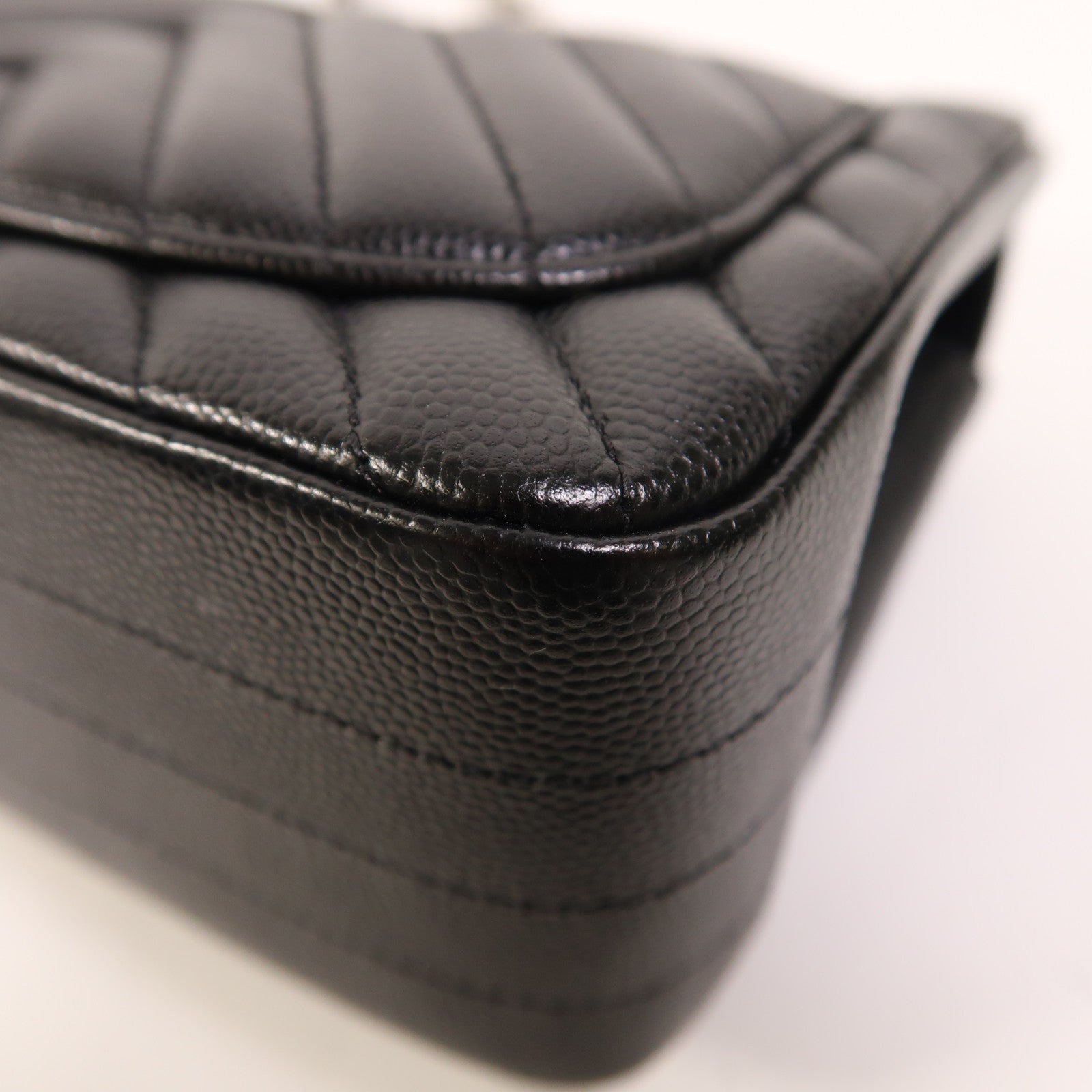 CHANEL 牛皮皮革Mini Classic 17銀扣鏈帶肩背袋