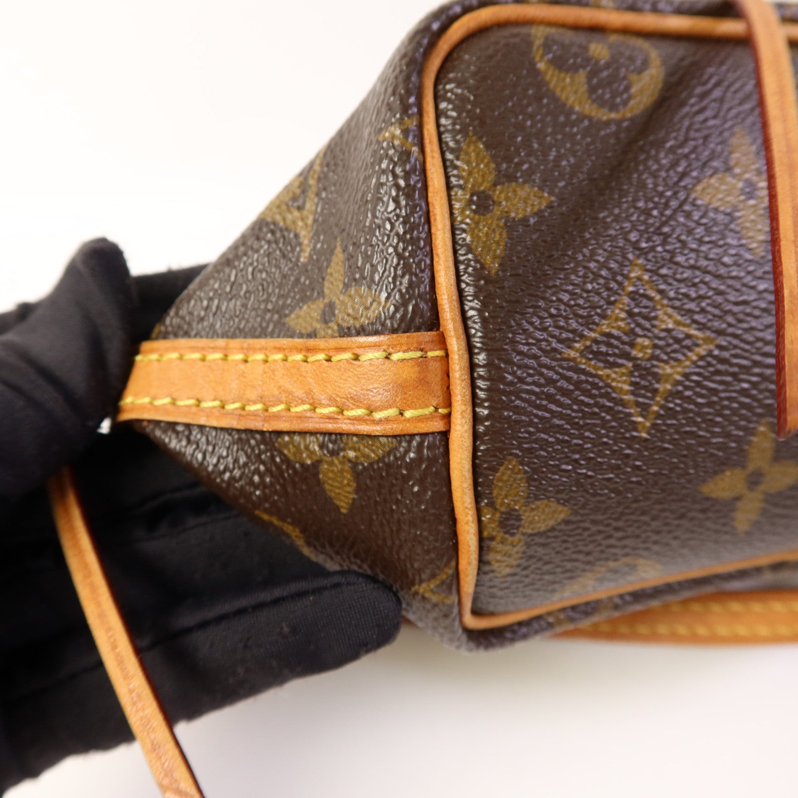 LOUIS VUITTON Monogram Nano Noe金扣肩背袋