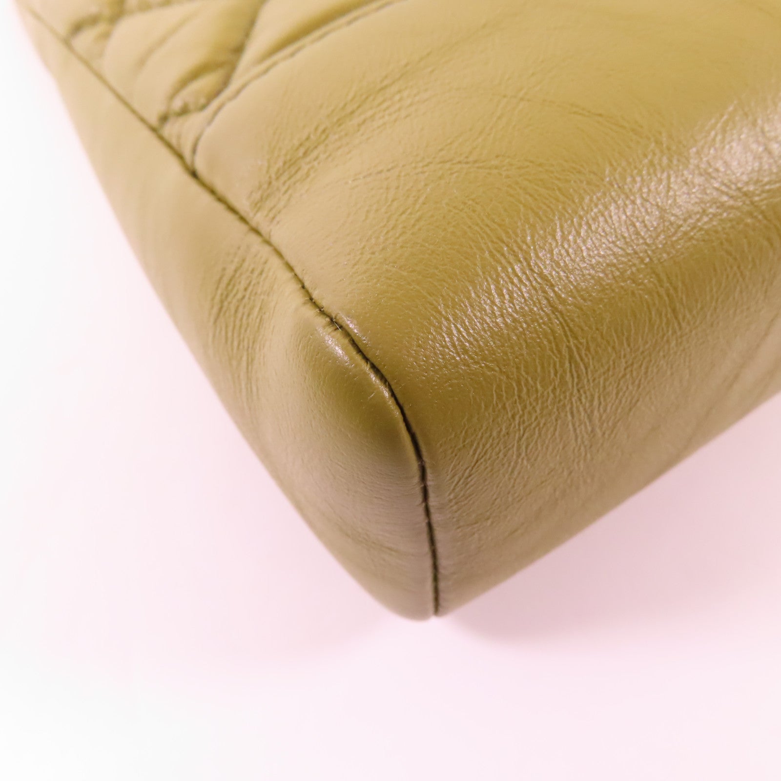 CHANEL 牛皮皮革C31 Small金扣鏈帶肩背袋