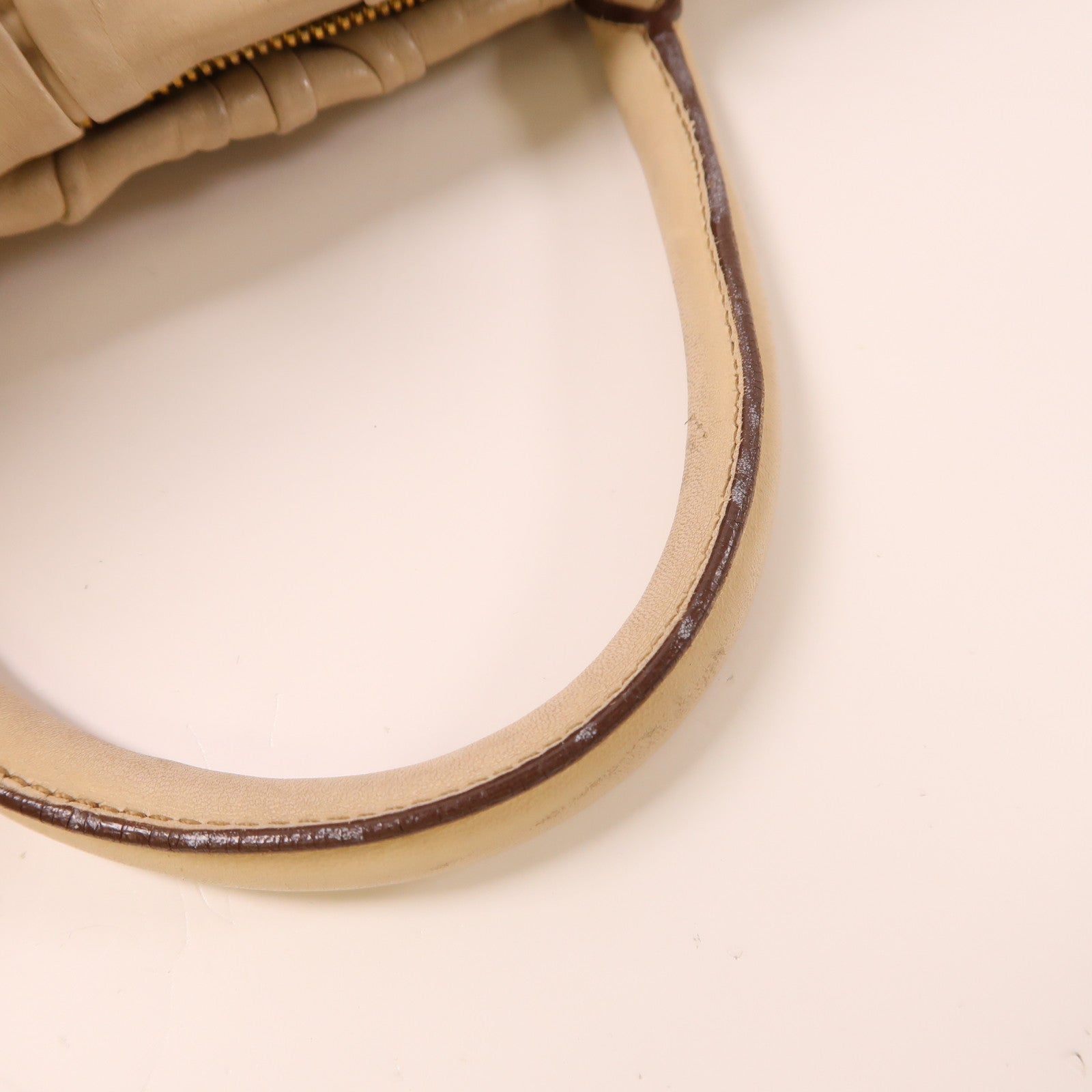 PRADA 羊皮皮革2 Way Shoulder金扣手挽肩背兩用袋米色
