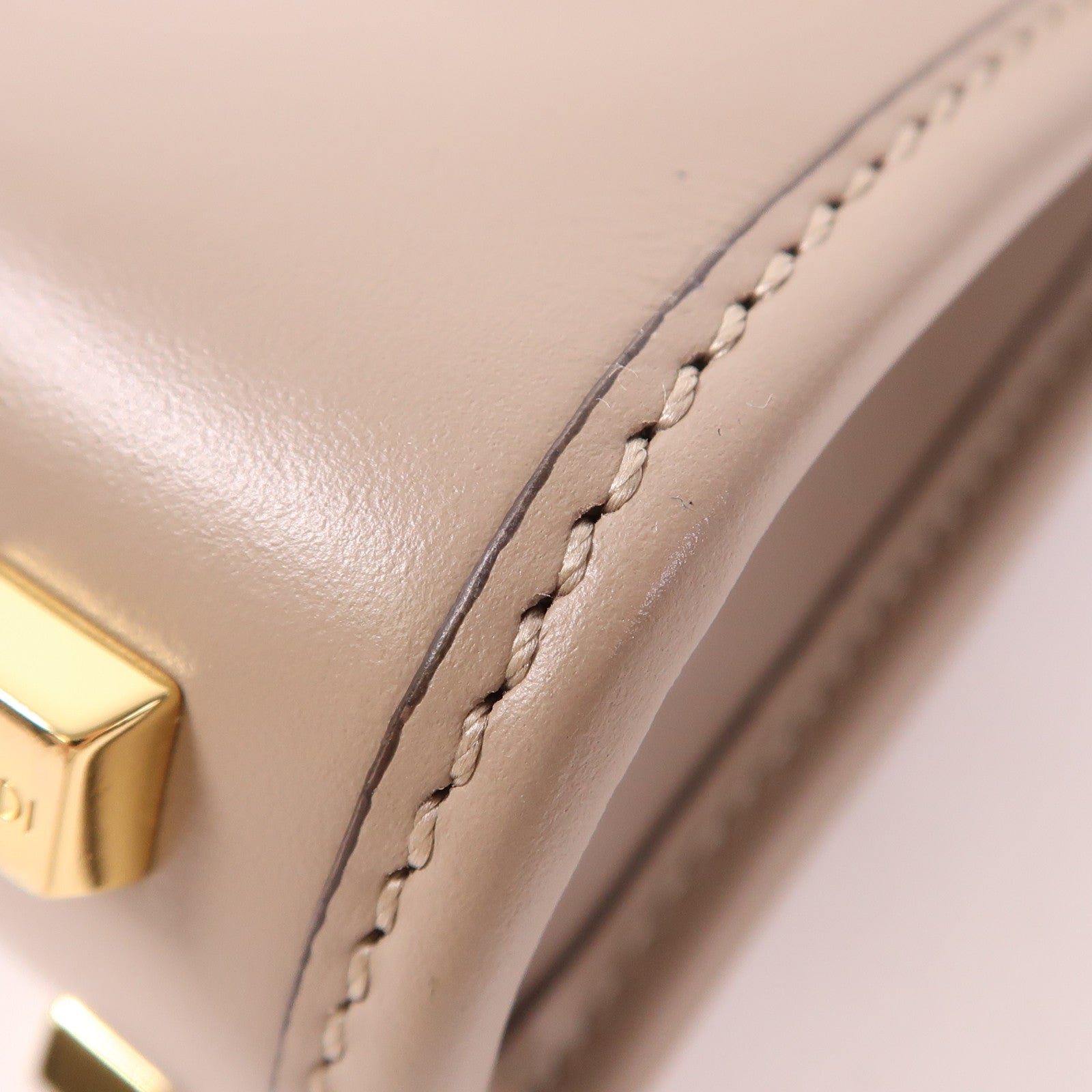 FENDI 牛皮皮革Mini Sunshine Shopper金扣手挽肩背兩用袋
