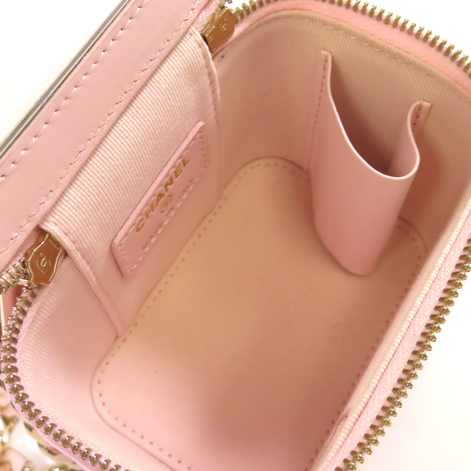 CHANEL 菱格羊皮皮革Mini Vanity Case金扣鏈帶肩背袋粉紅色