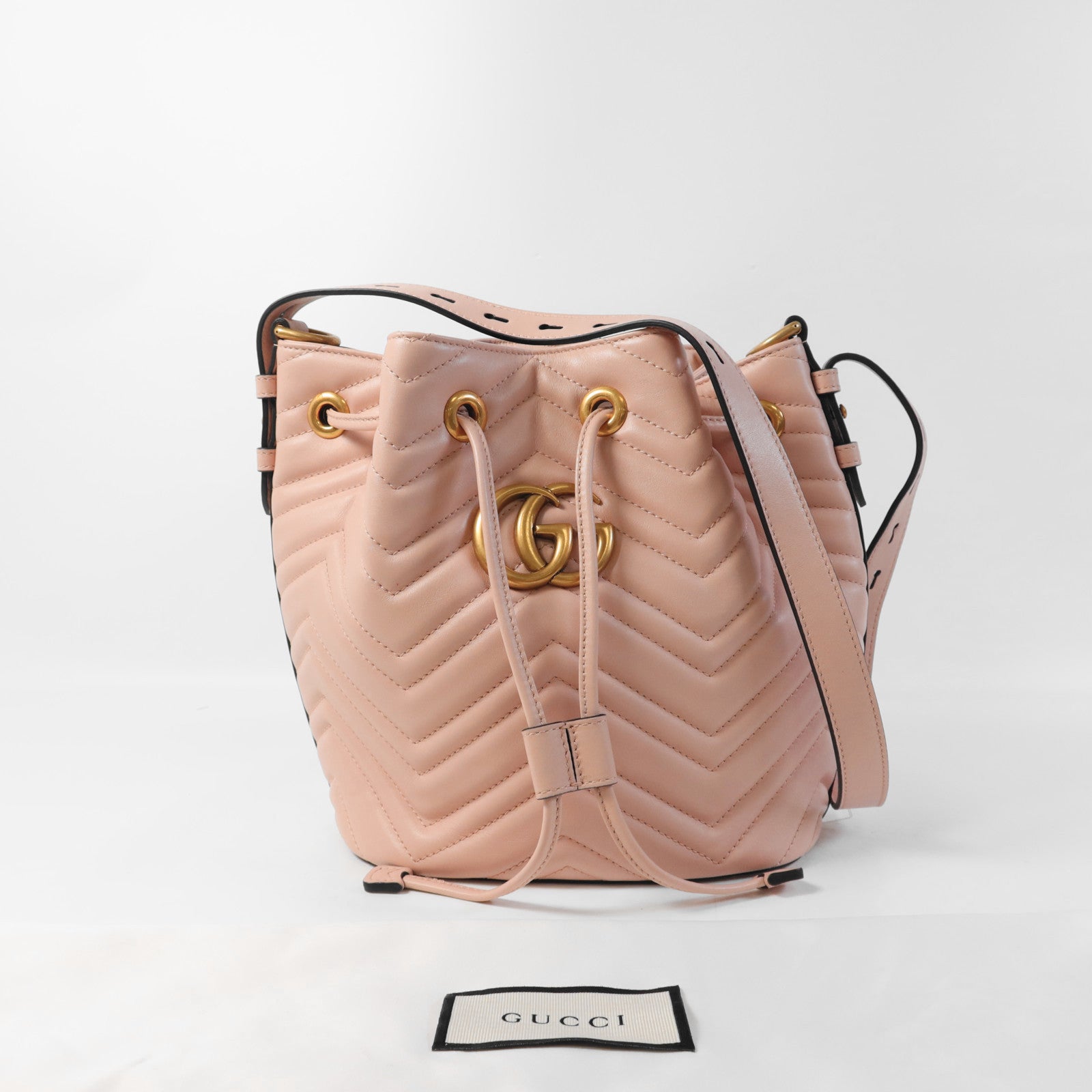 GUCCI 【激減優惠】牛皮皮革GG Marmont Bucket Bag金扣肩背袋