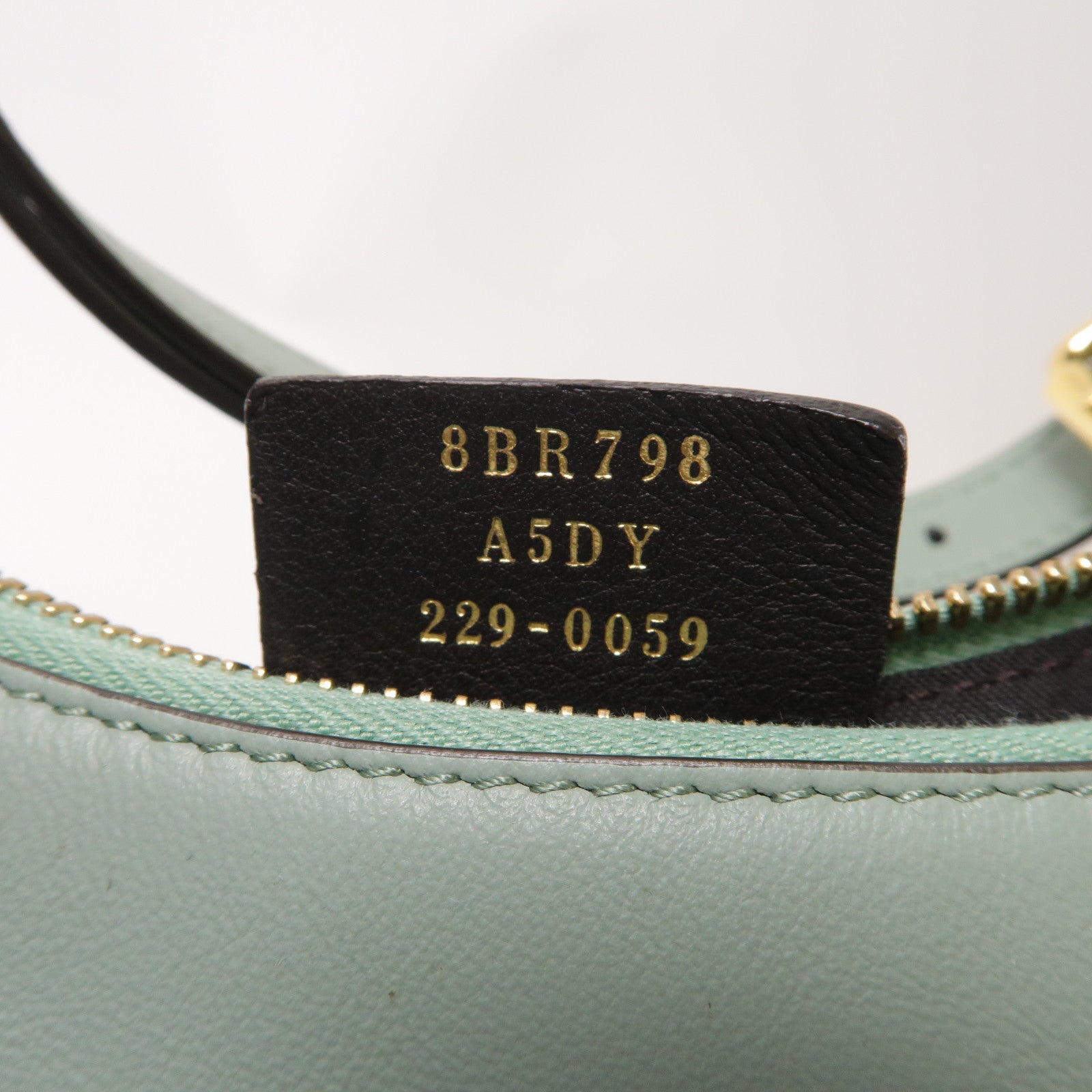 FENDI 牛皮皮革Shoulder Bag金扣肩背袋綠色