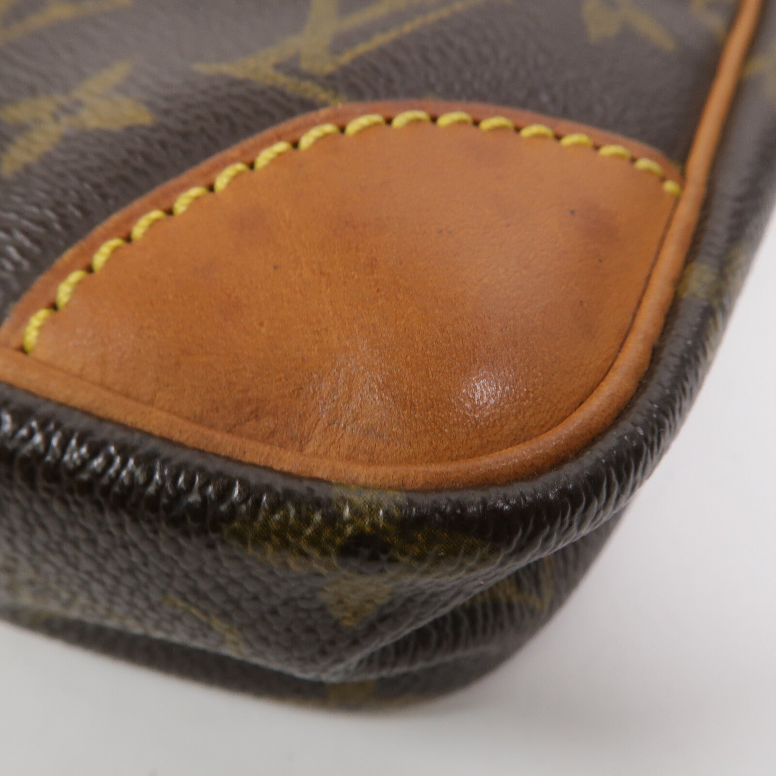 LOUIS VUITTON Monogram Danube肩背袋