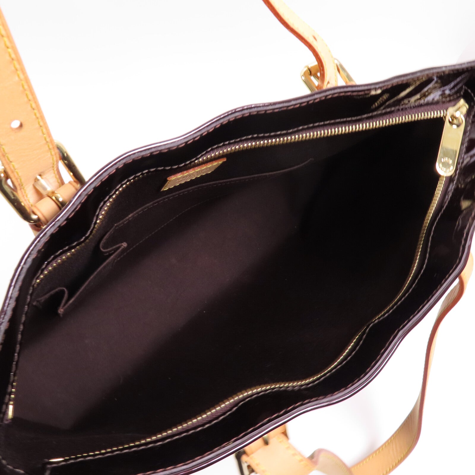 LOUIS VUITTON Monogram Vernis Brentwood金扣肩背袋