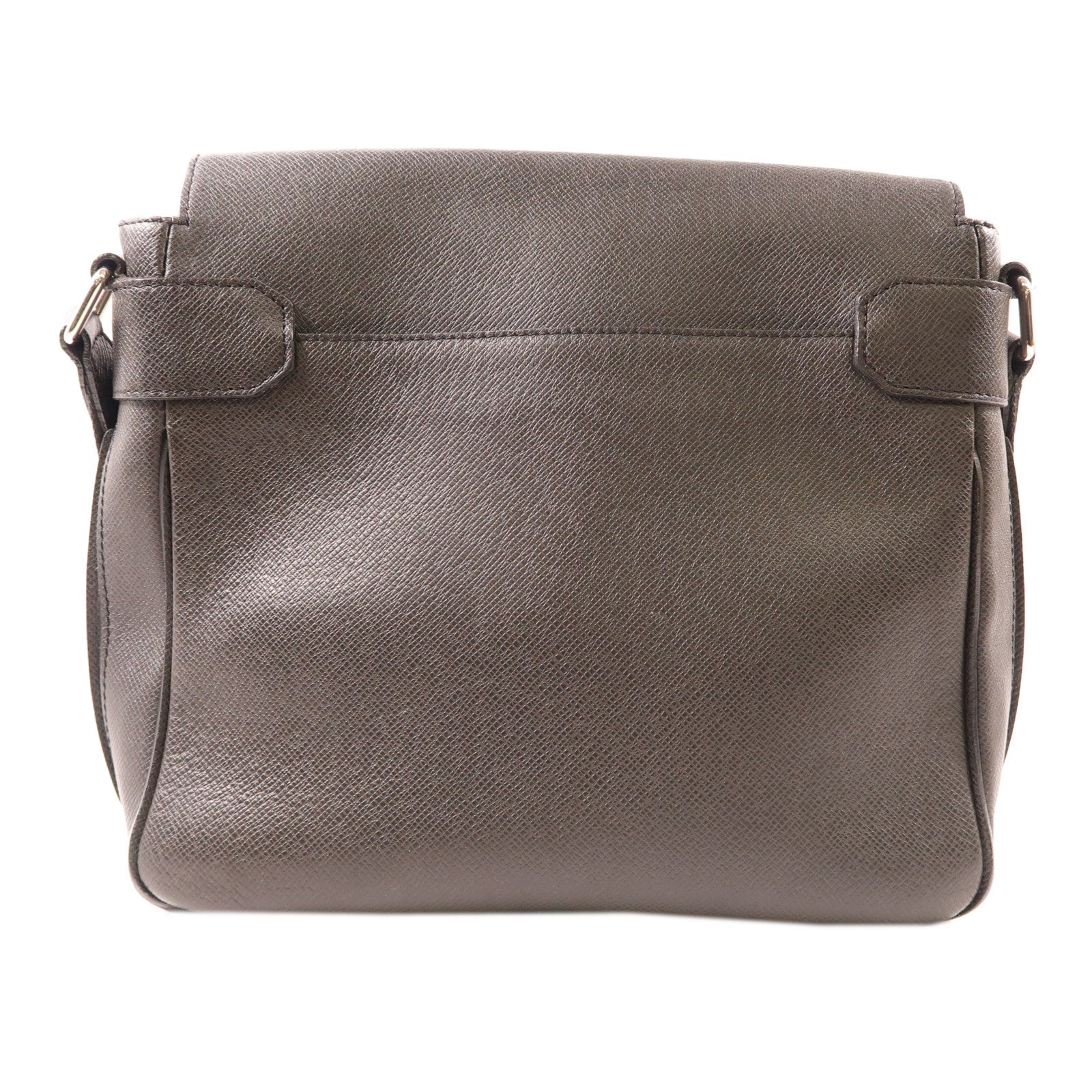 LOUIS VUITTON Taiga Roman PM銀扣肩背袋黑色