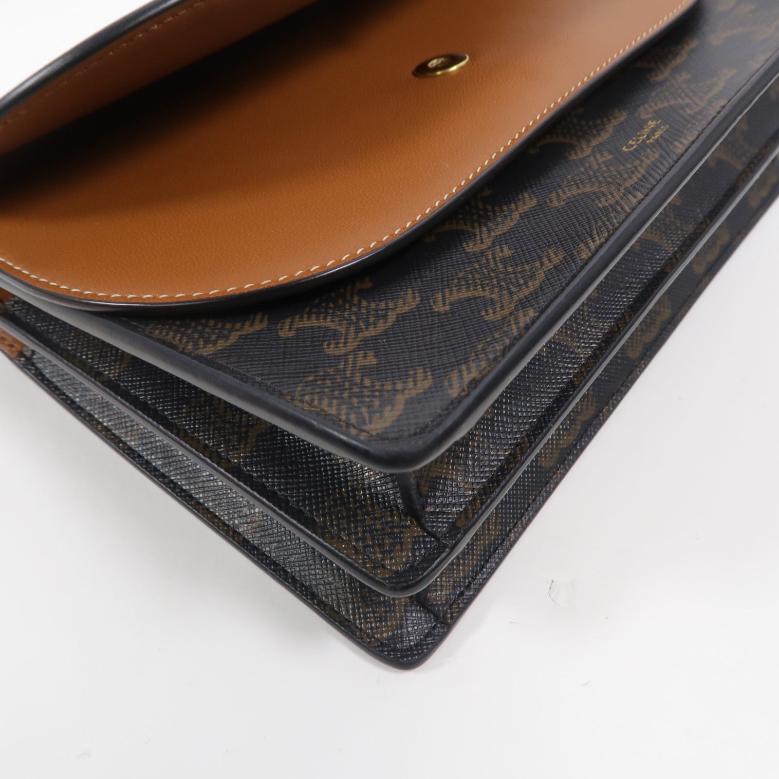 CELINE 塗層帆布Triomphe Wallet On Strap肩背袋
