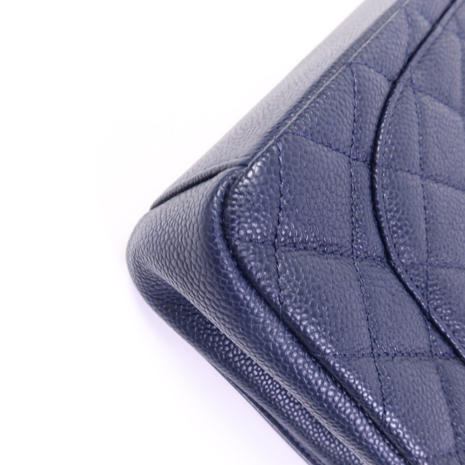 CHANEL 牛皮皮革CC Filigree金扣鏈帶肩背袋