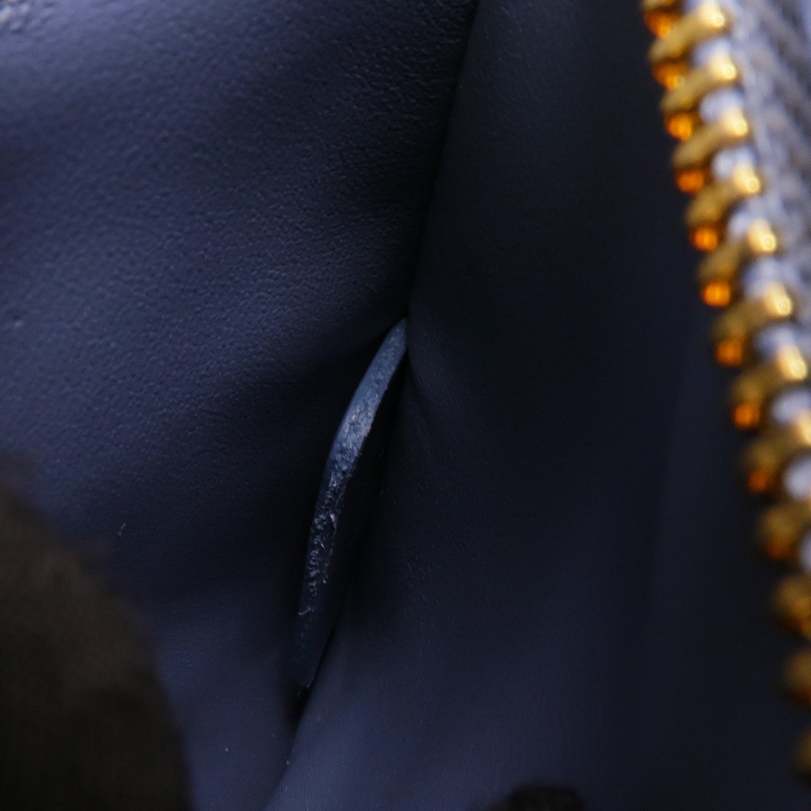 Dior 牛皮皮革Montaigne 30金扣肩背袋　