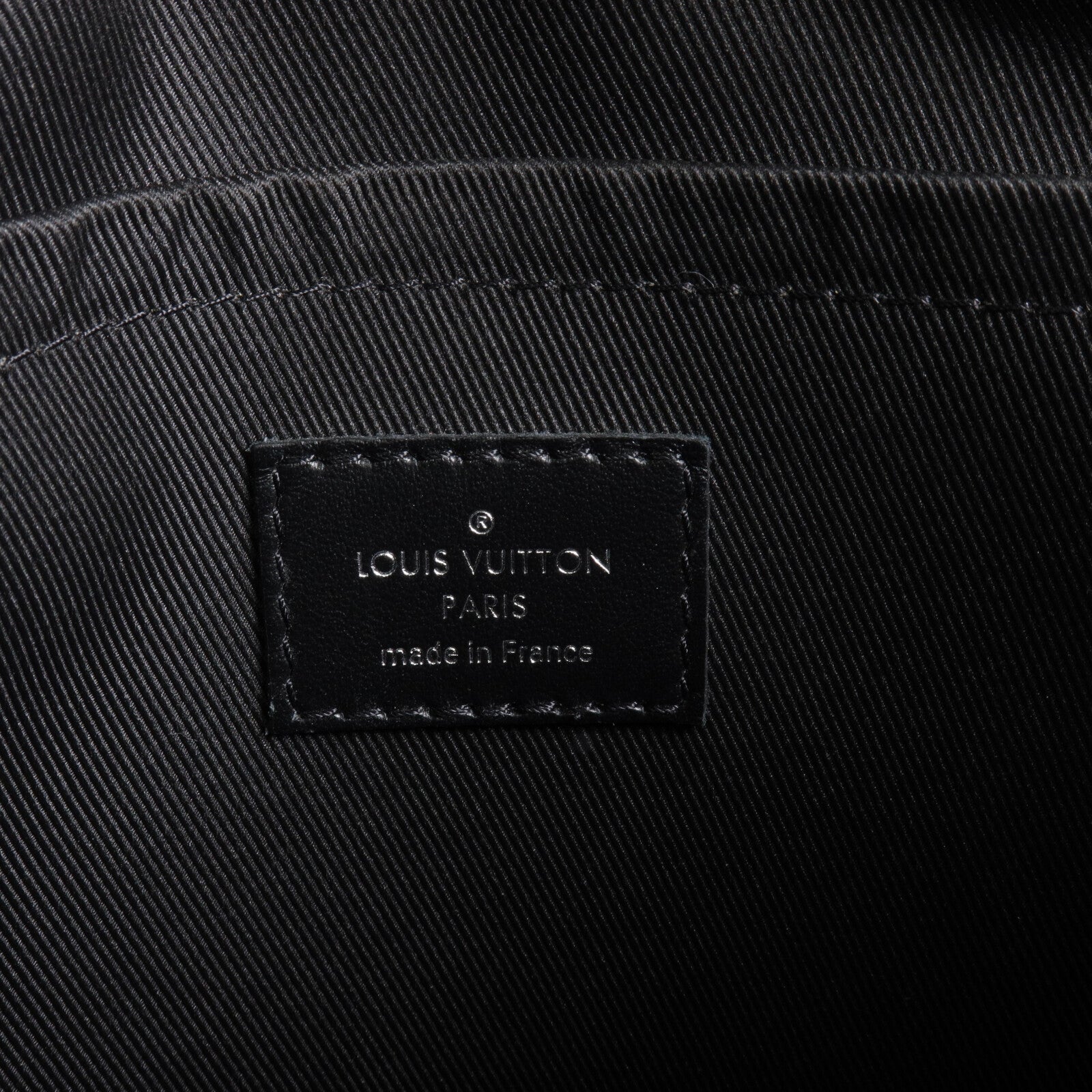 LOUIS VUITTON Monogram Eclipse Steamer肩背袋