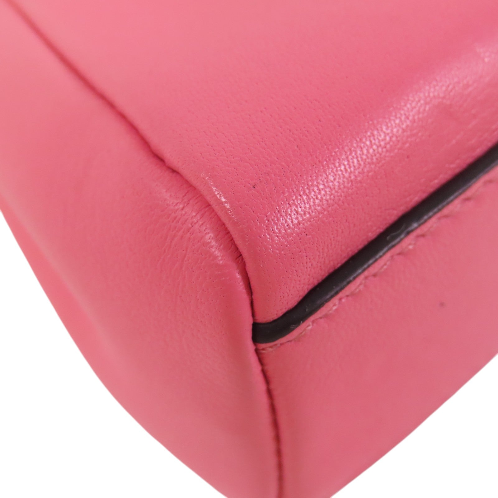 FENDI 牛皮皮革Micro Peekaboo金扣肩背袋