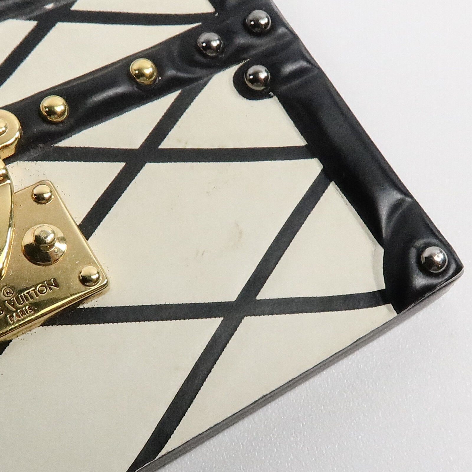 LOUIS VUITTON 牛皮皮革Trunk Petite Malle Key Charm掛飾
