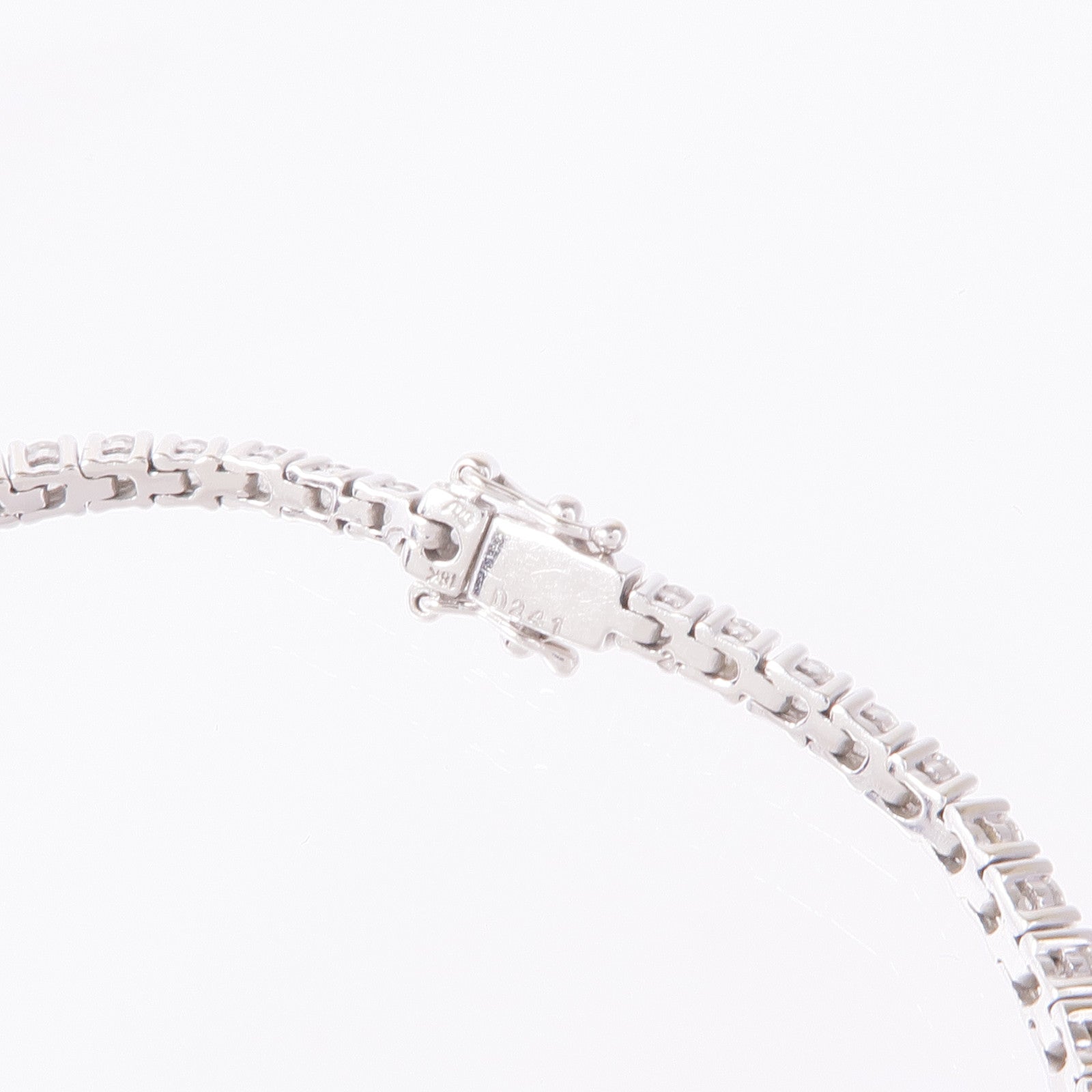 JEWELRY Diamond Bracelet 18K White Gold