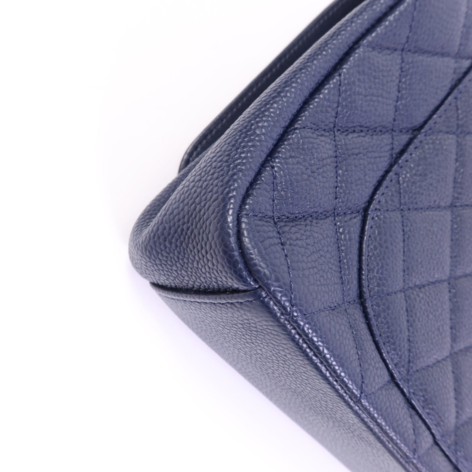 CHANEL 牛皮皮革CC Filigree金扣鏈帶肩背袋