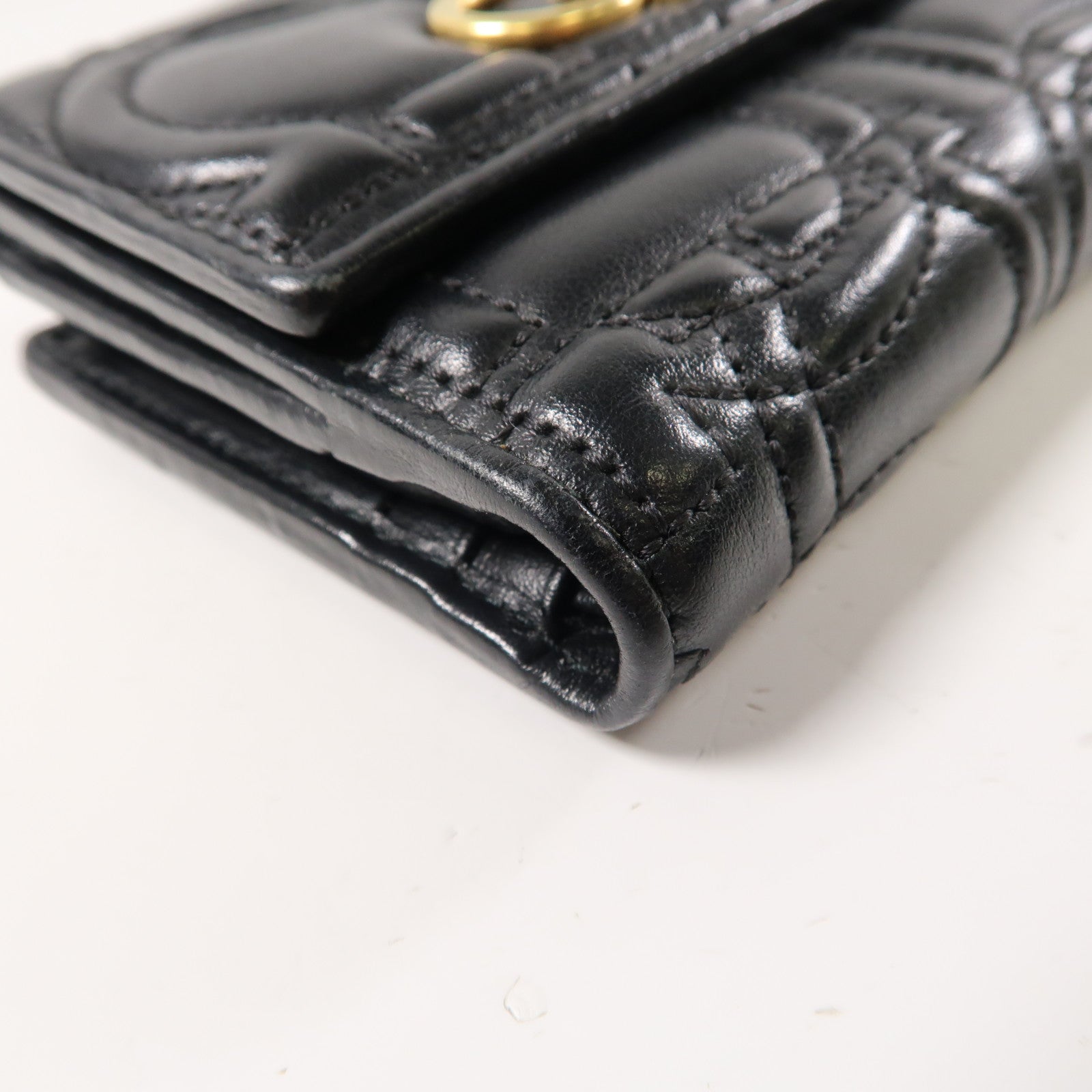 Salvatore Ferragamo 牛皮皮革Fold Wallet金扣折疊錢包黑色