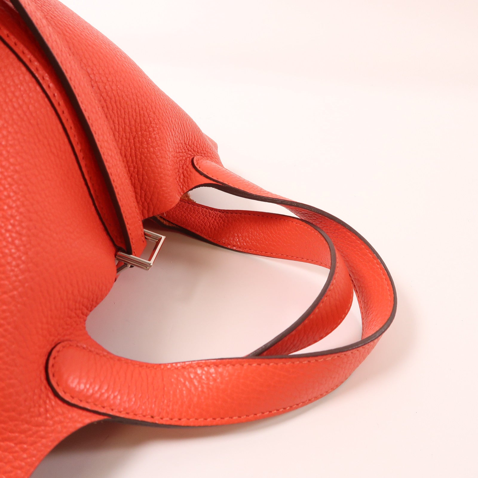 HERMES Clemence皮革Piction PM銀扣手挽袋紅色