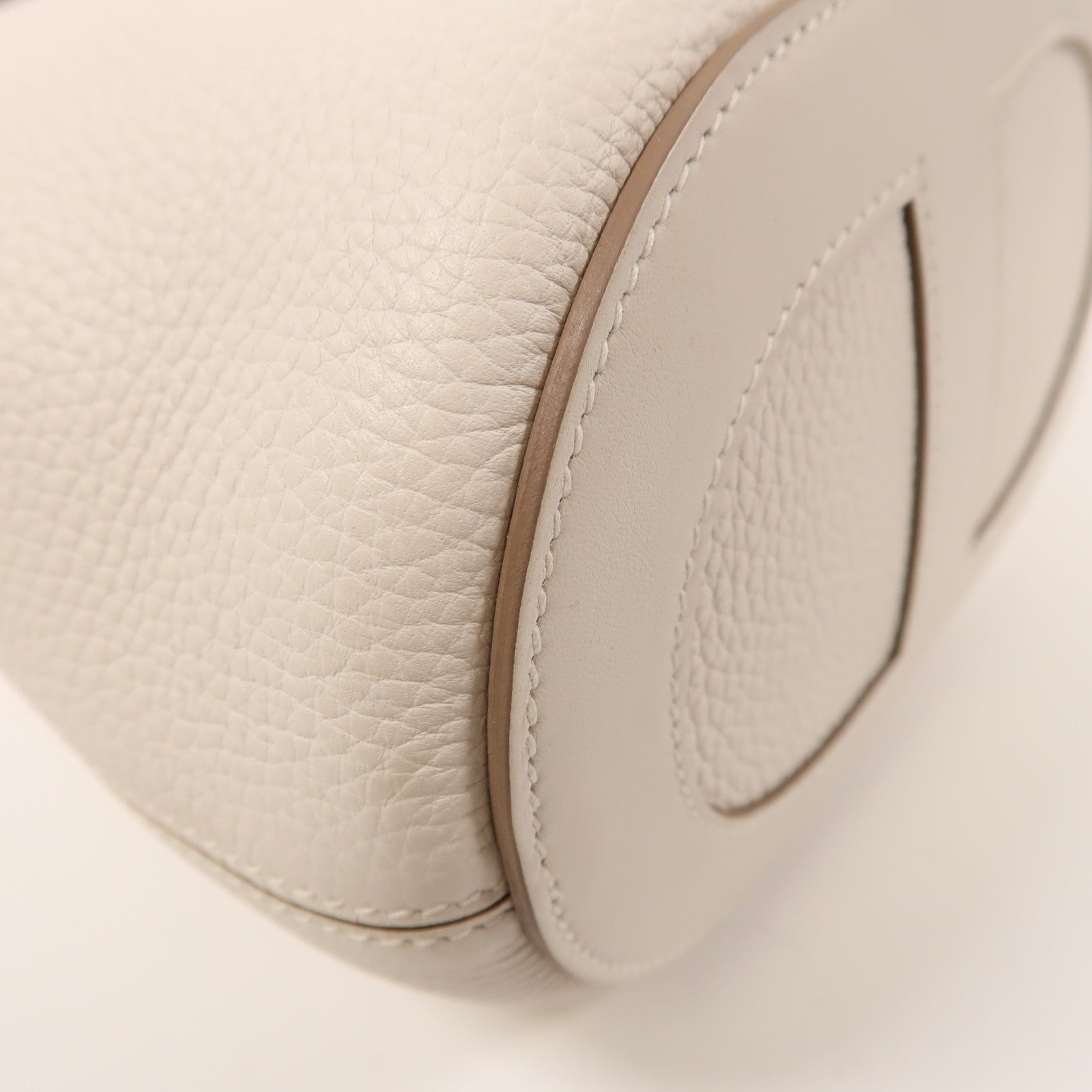 HERMES Clemence皮革In The Loop 18金扣手挽袋Nata