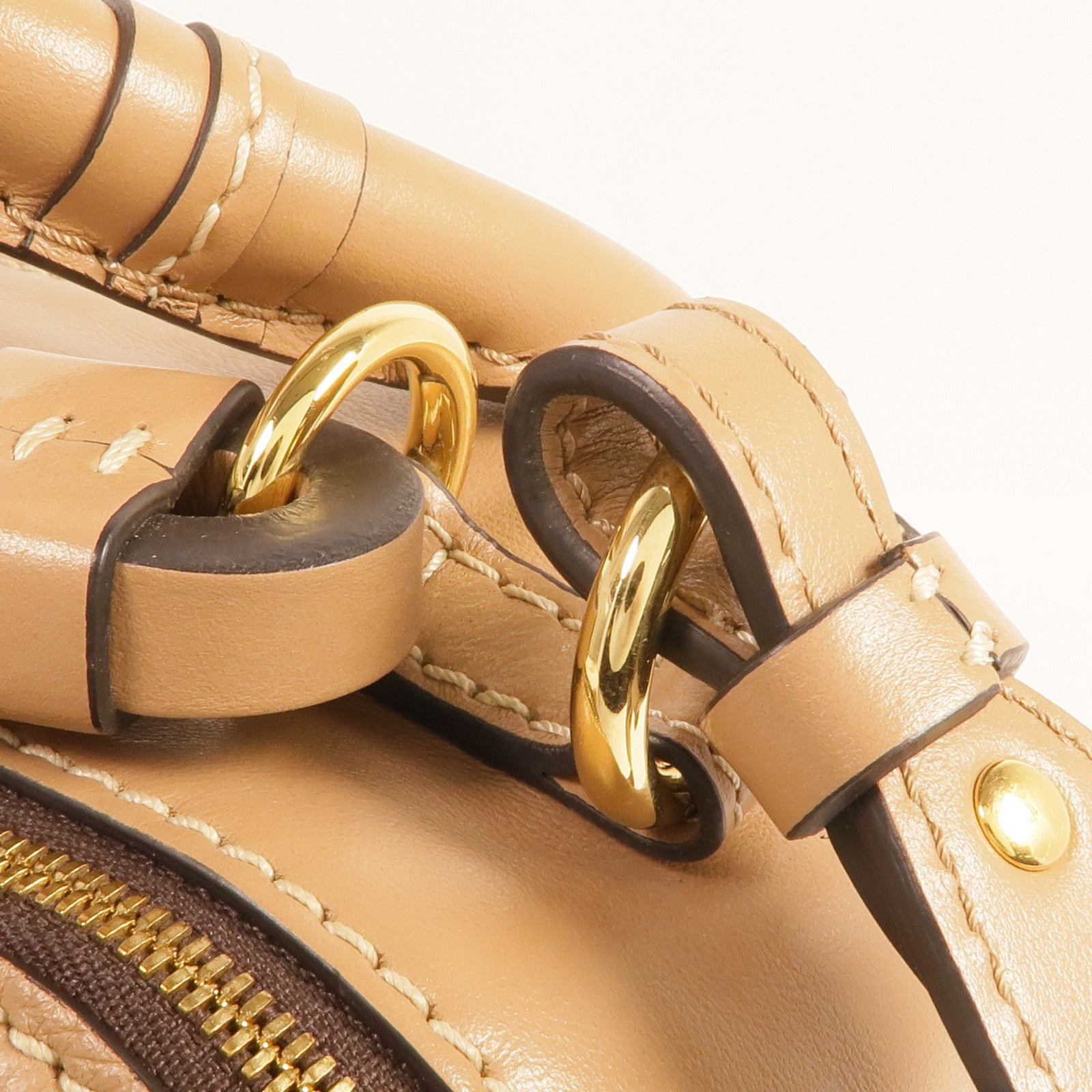 Chloe 牛皮皮革Small Daria Bag金扣手挽肩背兩用袋