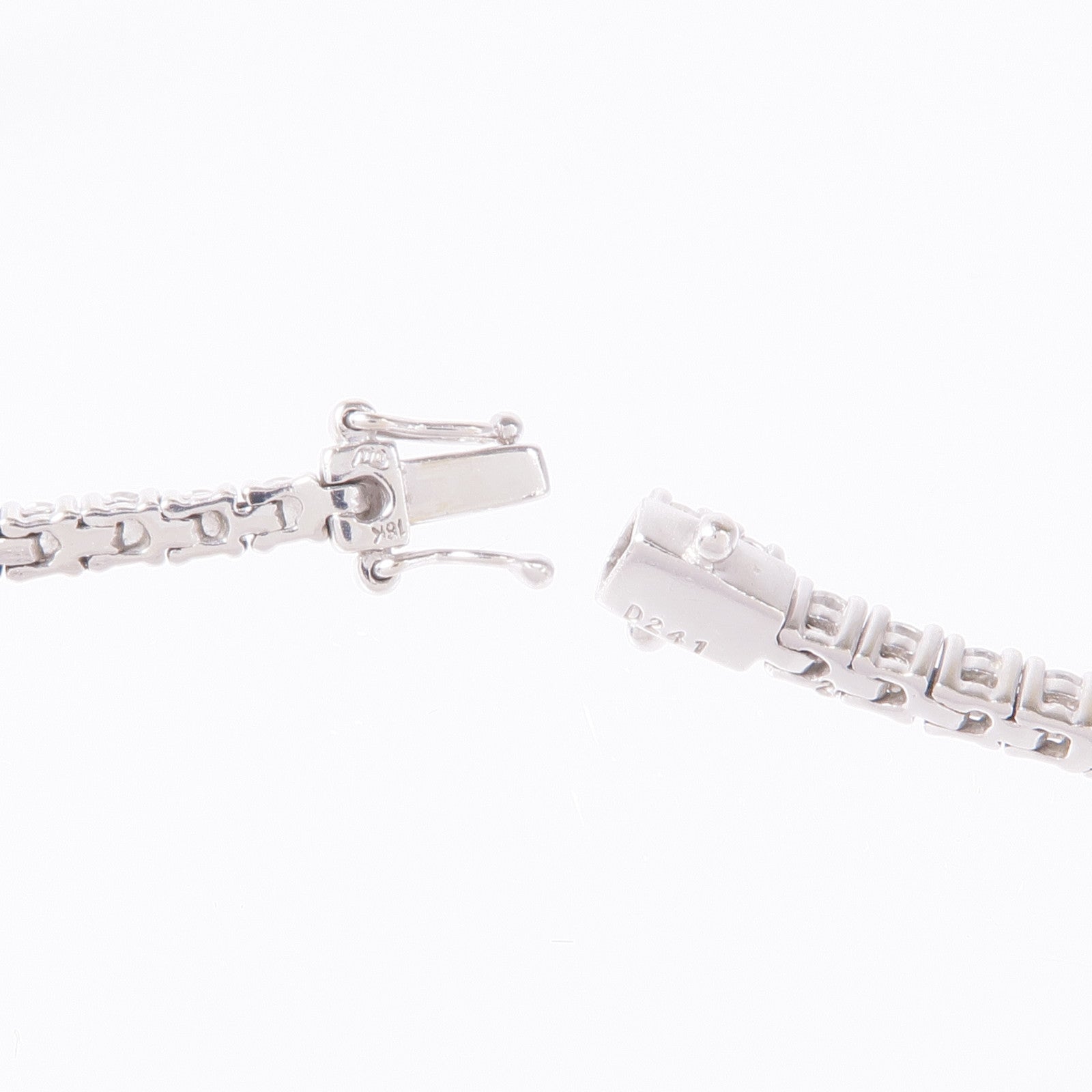 JEWELRY Diamond Bracelet 18K White Gold