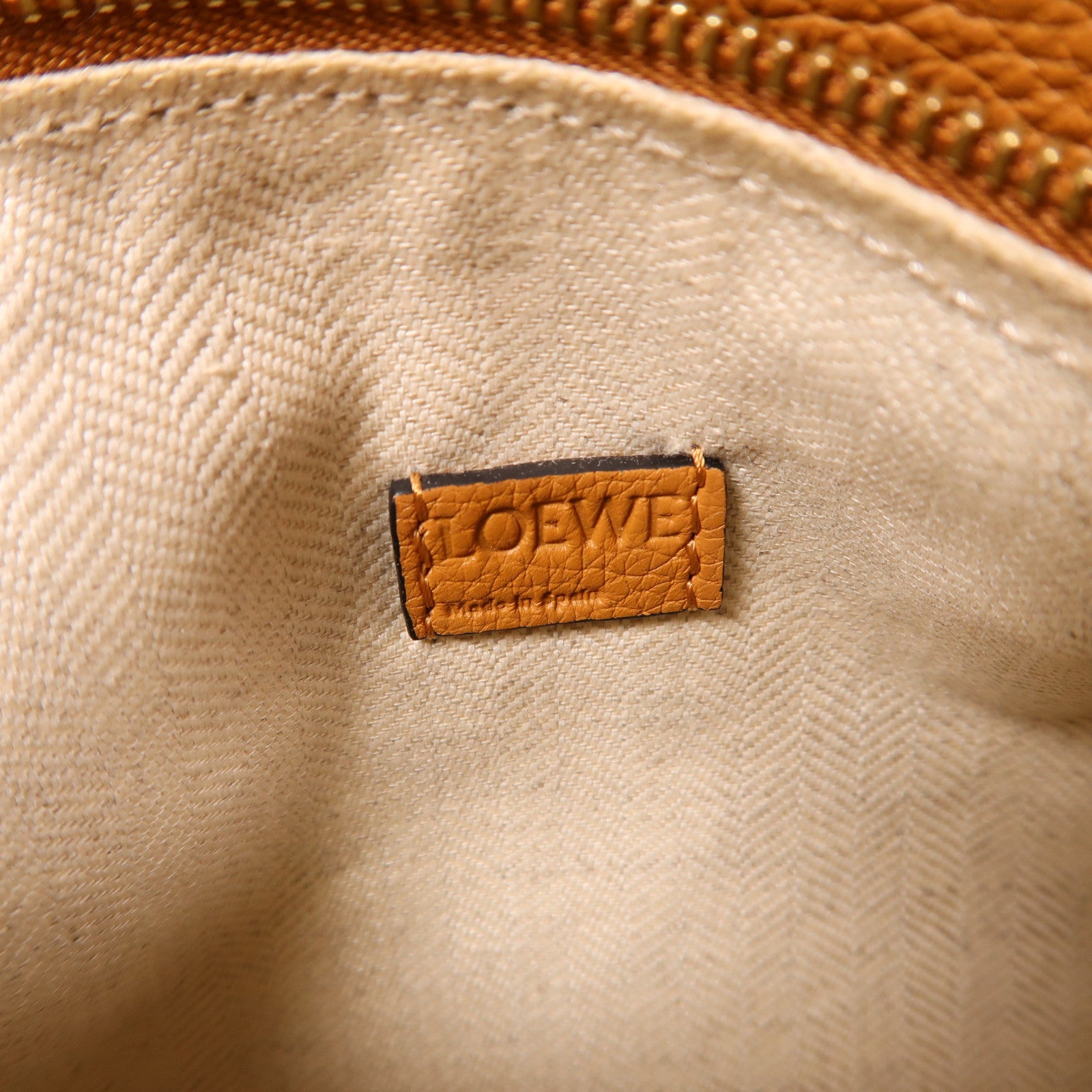 LOEWE 牛皮皮革Small Puzzle金扣手挽肩背兩用袋