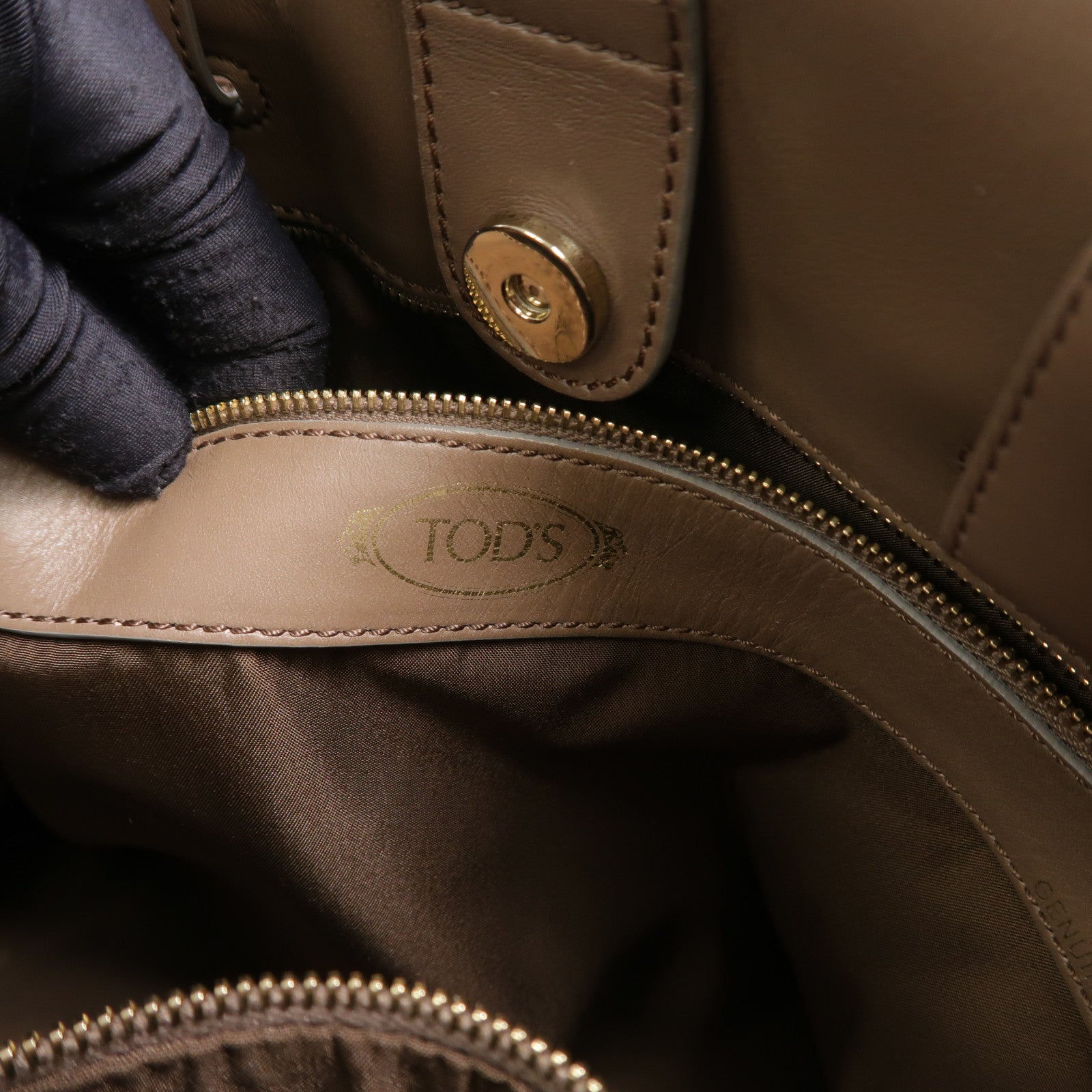 TOD'S 牛皮皮革Cape Bag肩背袋