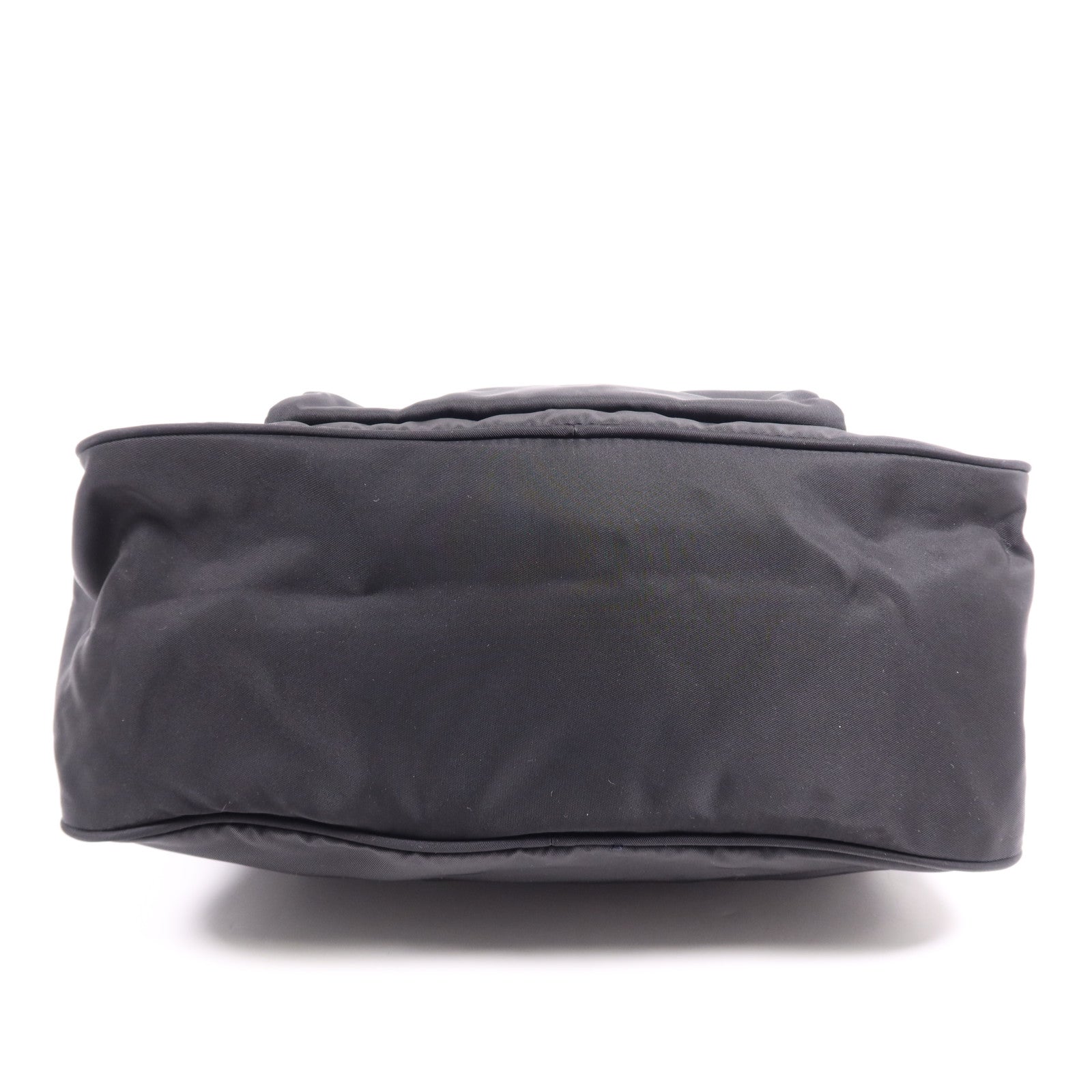PRADA 尼龍Shoulder Bag銀扣肩背袋