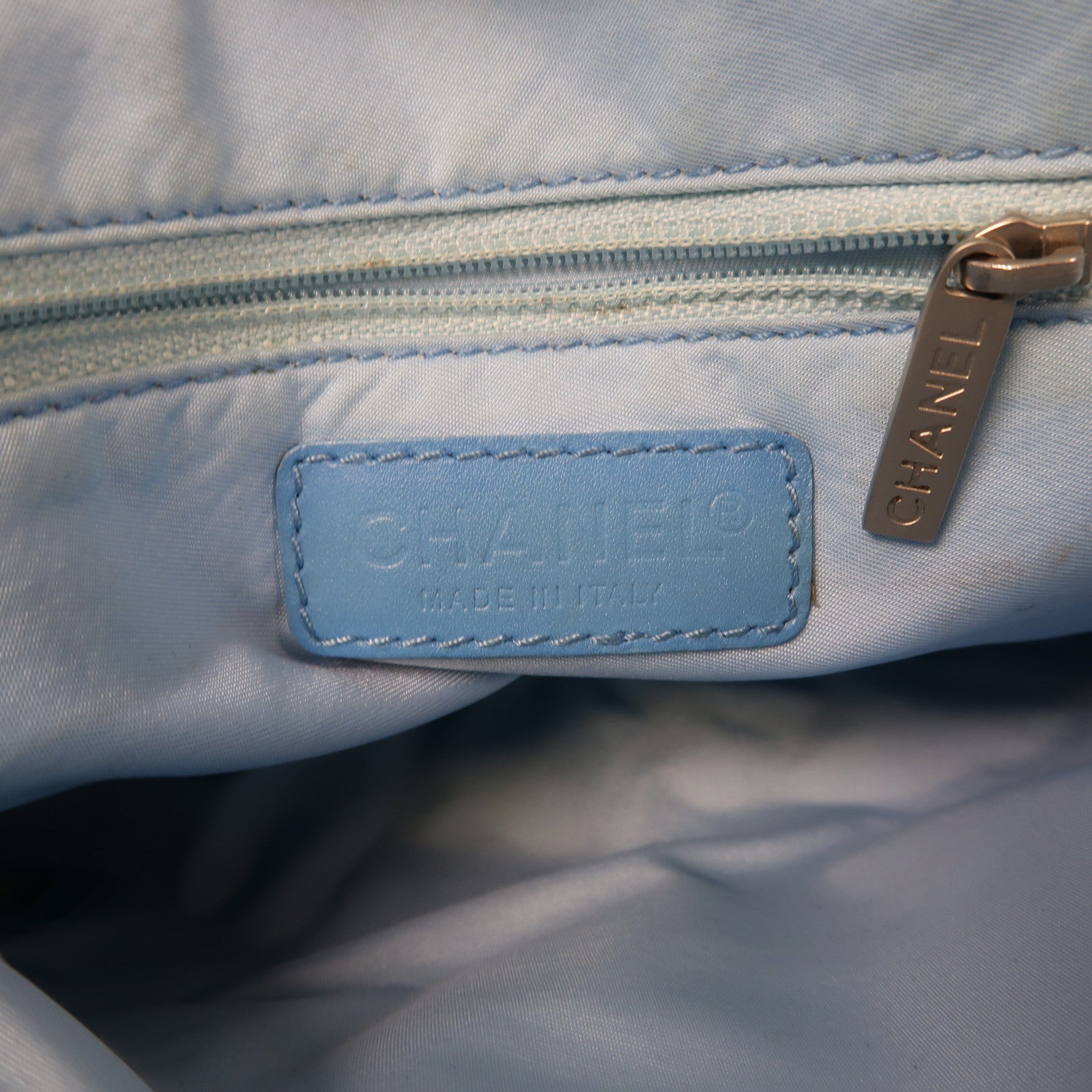 CHANEL 【激減優惠】尼龍New Travel Line銀扣手挽肩背兩用袋藍色