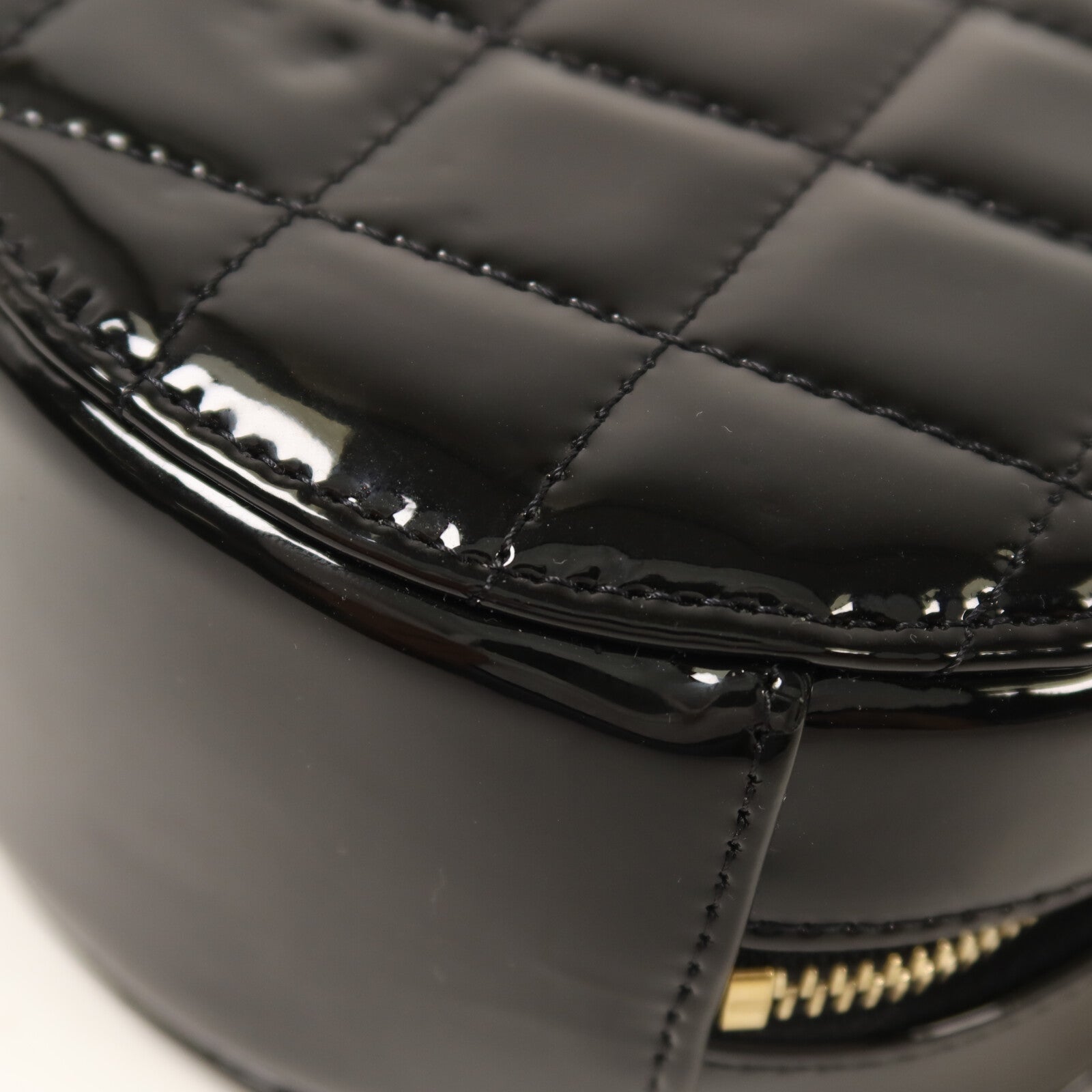 CHANEL 漆皮皮革Chain Shoulder鏈帶肩背袋