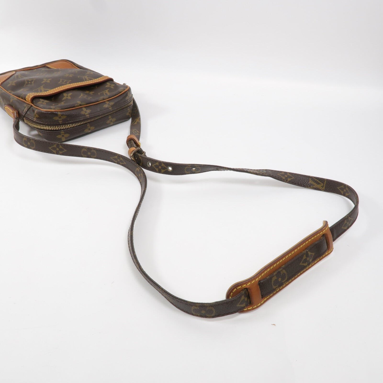 LOUIS VUITTON Monogram Danube肩背袋