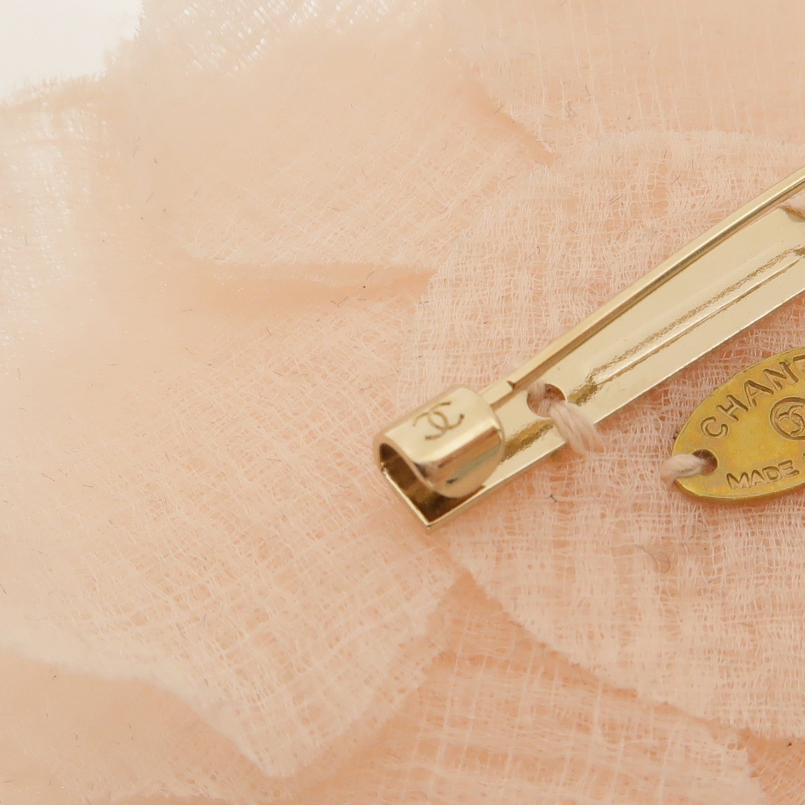 CHANEL 布料/金屬Chanel Camelie Brooch胸針