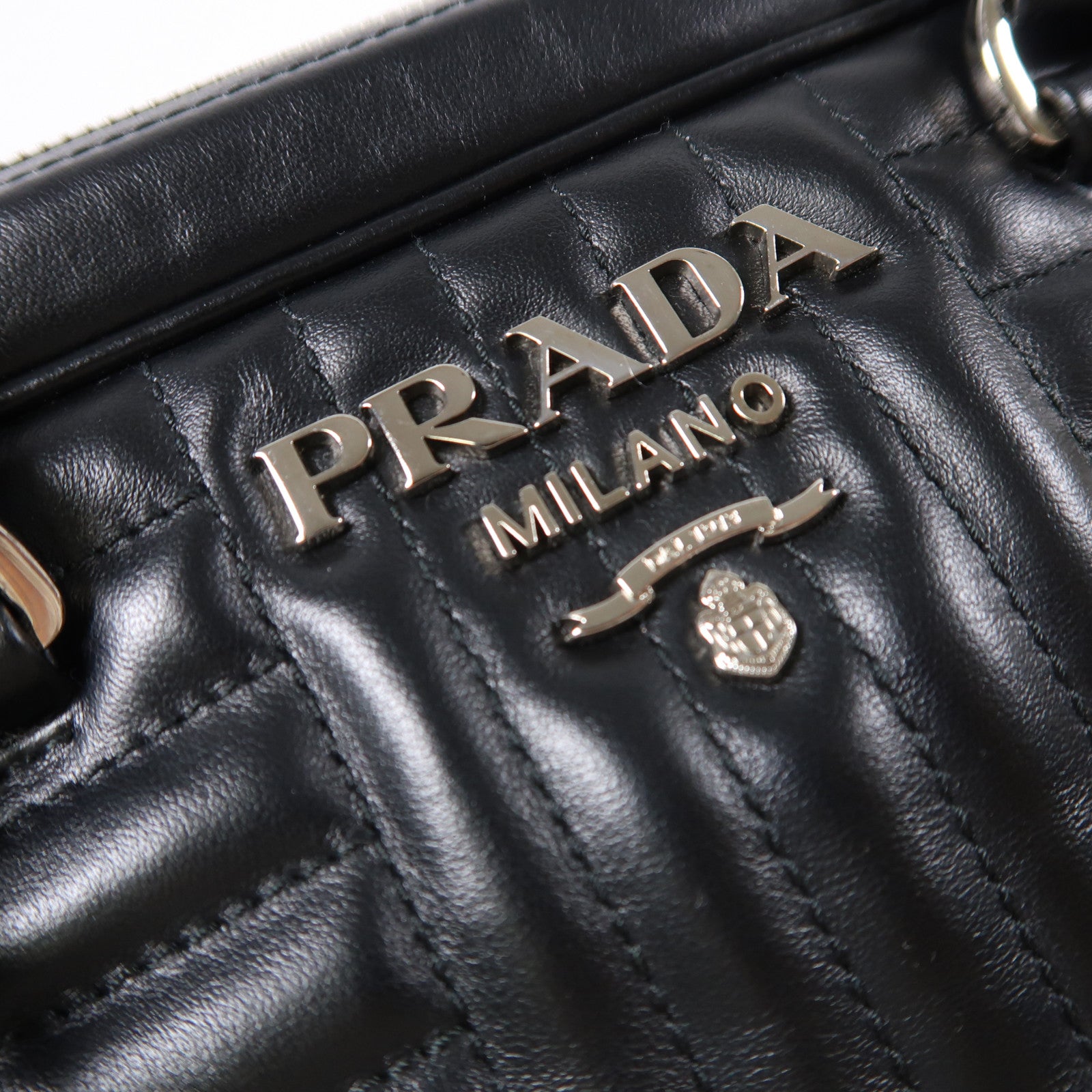 PRADA 牛皮皮革Diagramme銀扣手挽肩背兩用袋