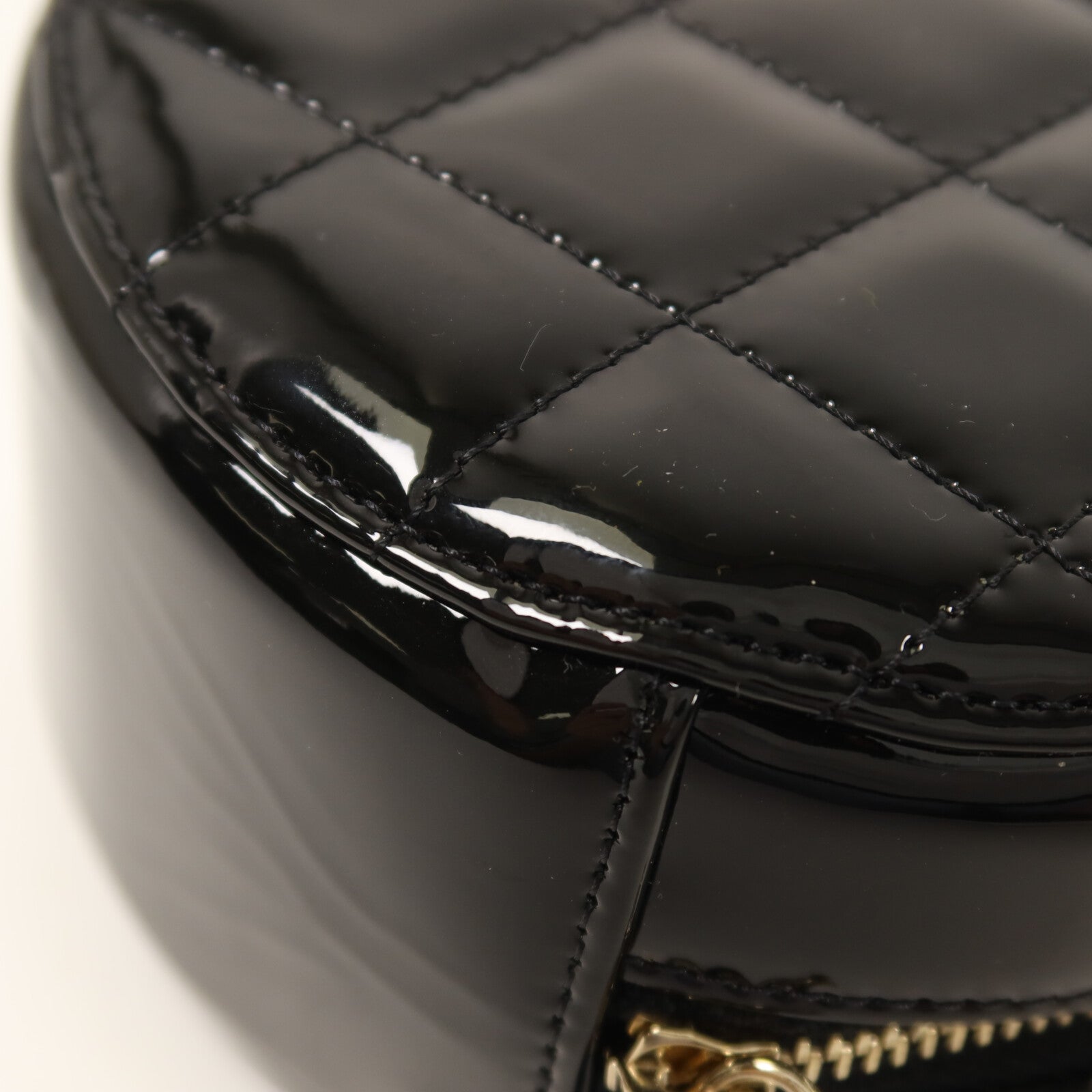 CHANEL 漆皮皮革Chain Shoulder鏈帶肩背袋