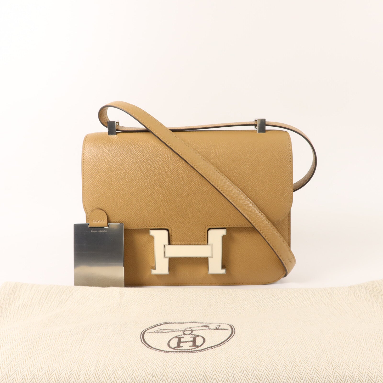 HERMES Epsom皮革Constance 24肩背袋Chai